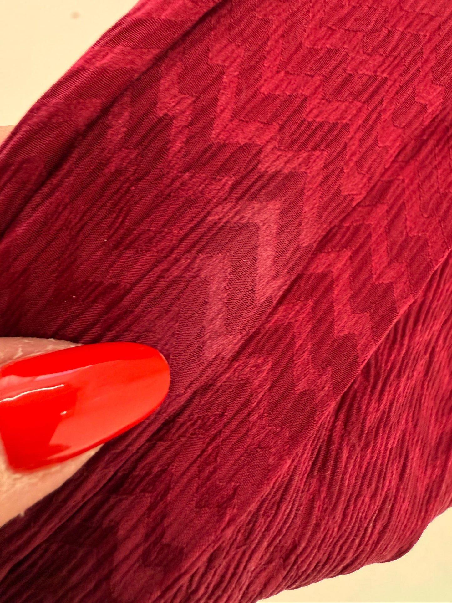 Fustă plisată ruby red din mătase naturală excepțională