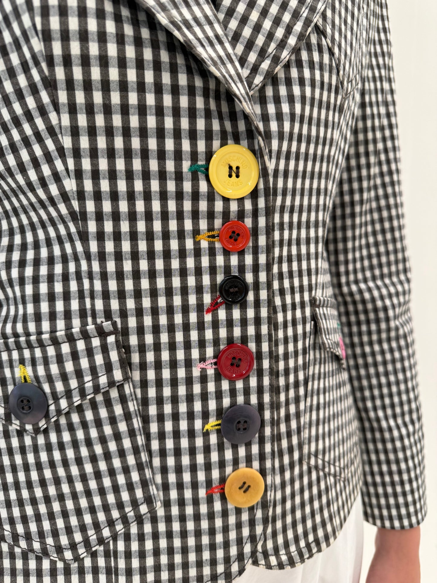 Sacou vintage Moschino gingham alb negru din canvas de bumbac ușor modelator