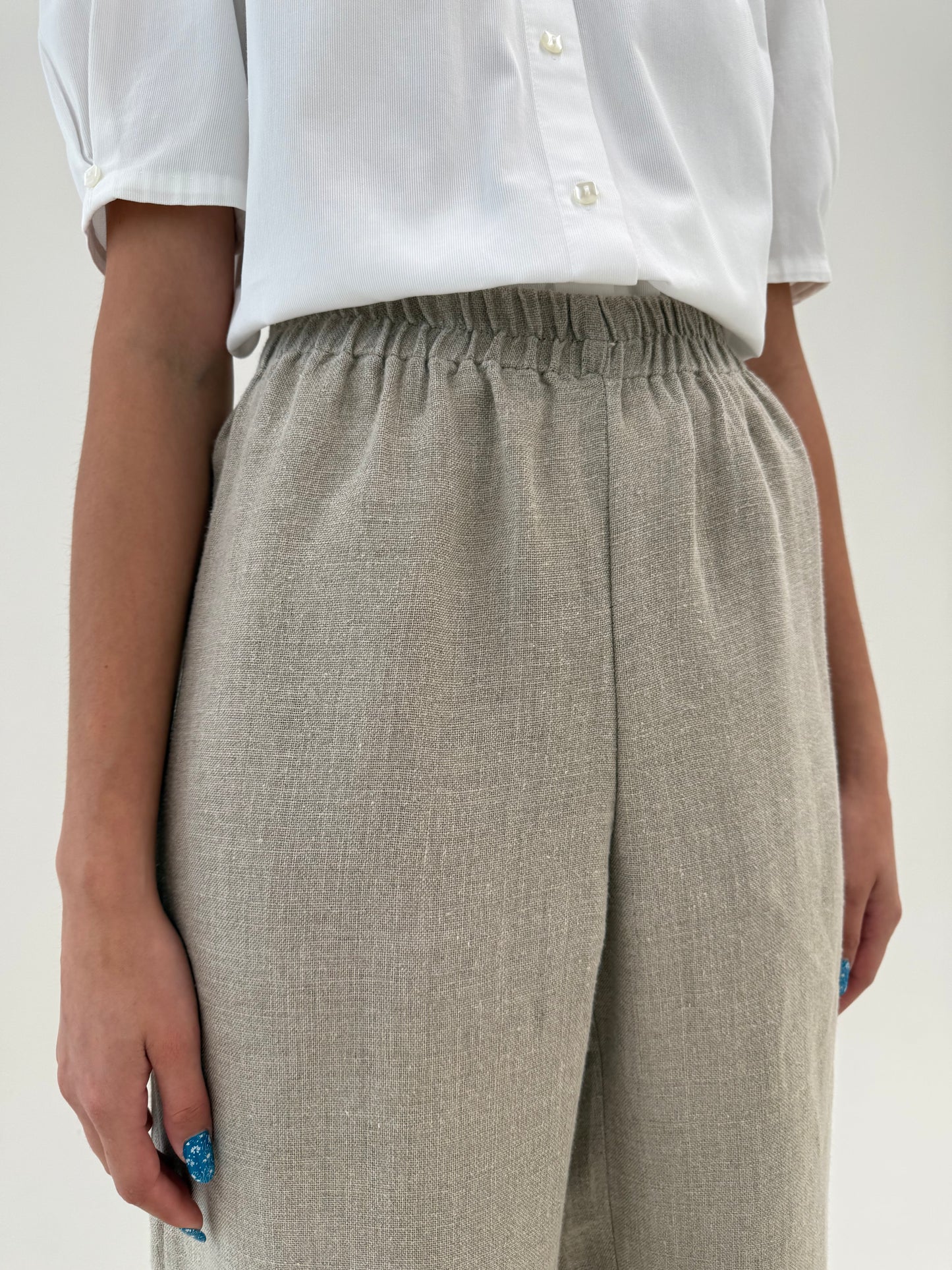 Pantaloni ultra confort din pânză excepțională de in cu talie ultra înaltă sand nude