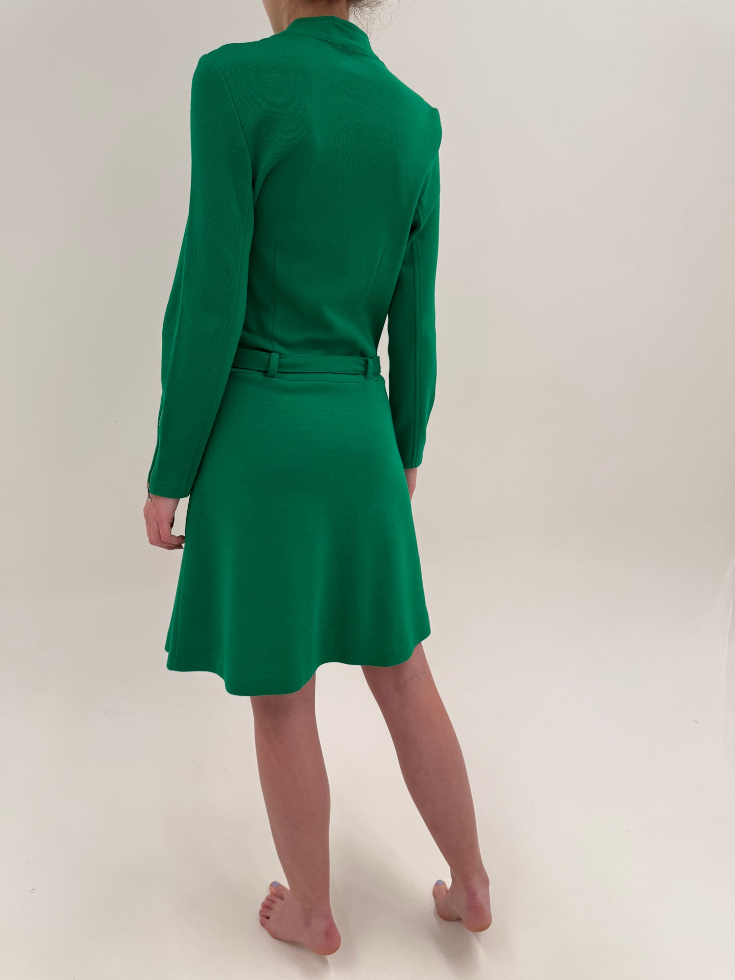 Rochie Old vintage anii 70 în estetică Mod din lana extrafina verde tare