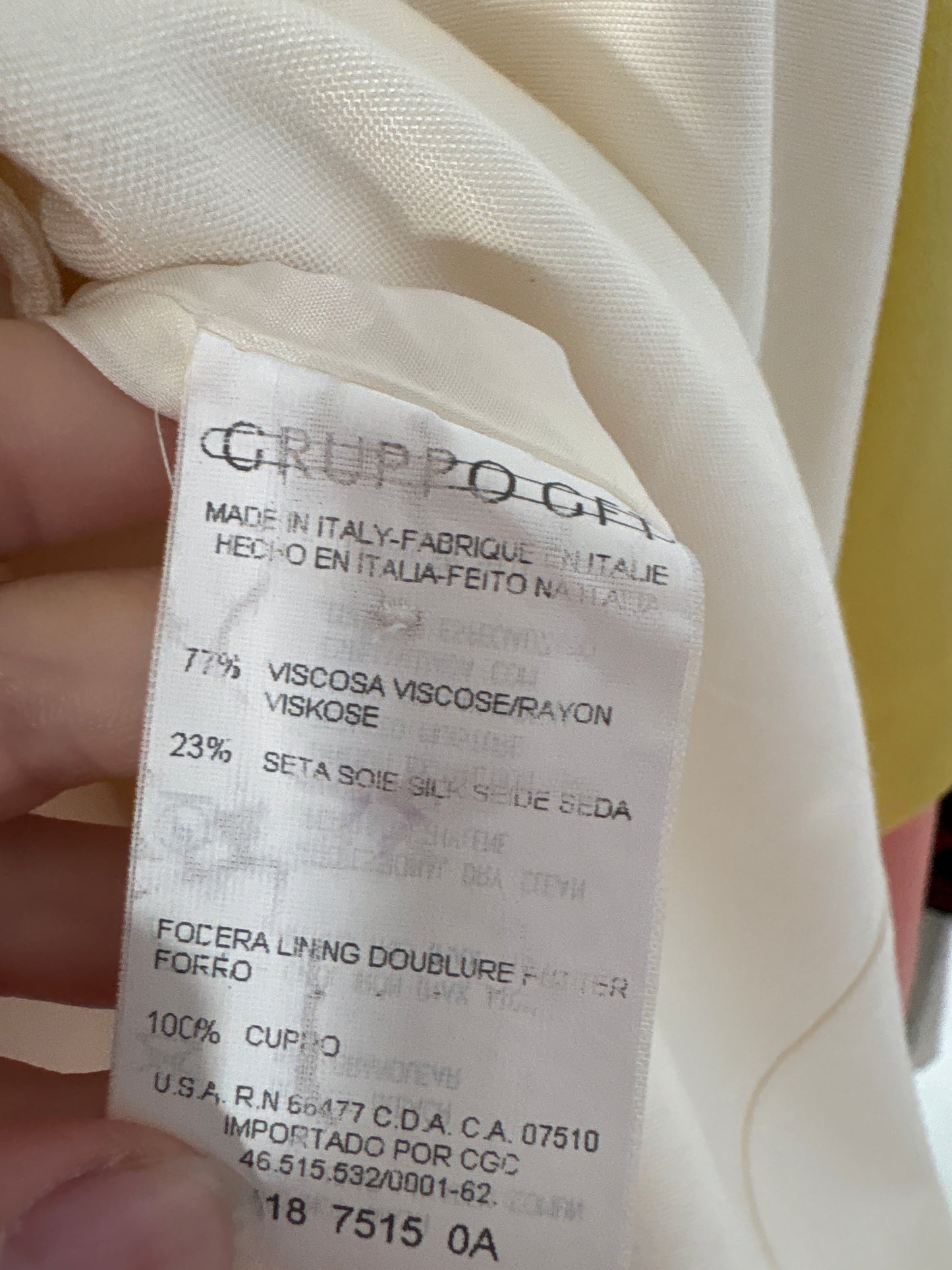 Sacou cambrat Valentino din pânză de mătase matuarala și vascoza butter white