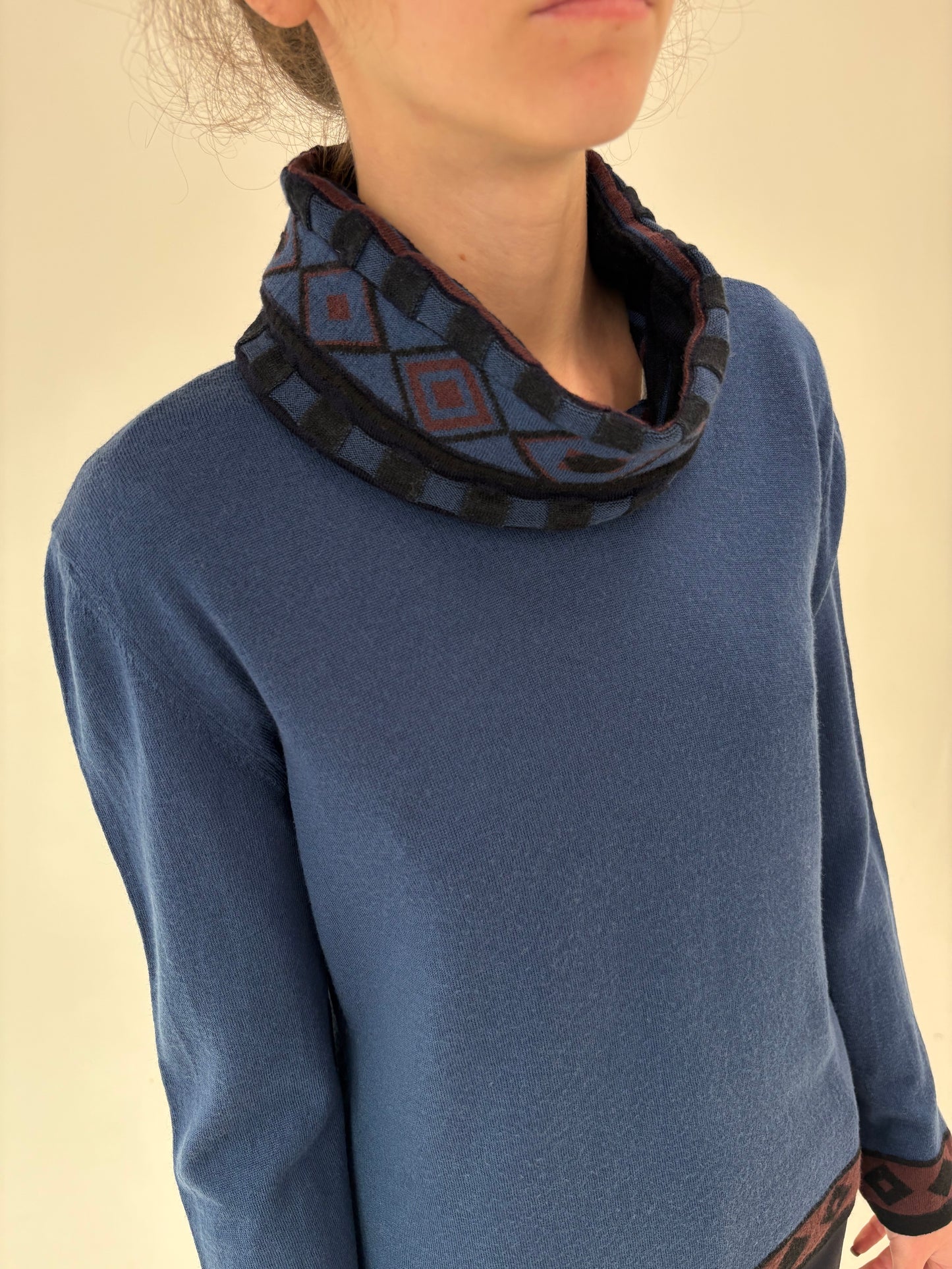 Maleta high end italiană jeans blue din lana merino extrafina de gramaj mare