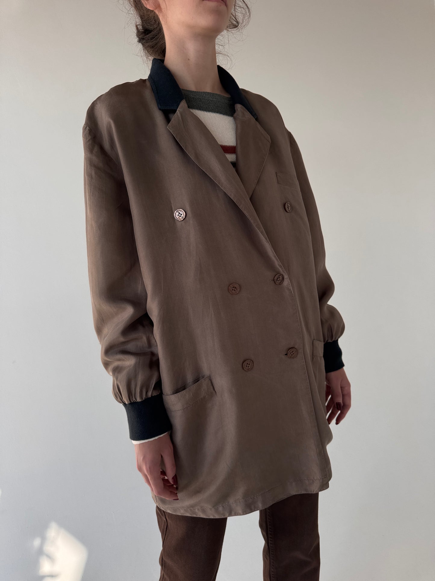 Sacou vintage cu influențe casual din mătase naturală