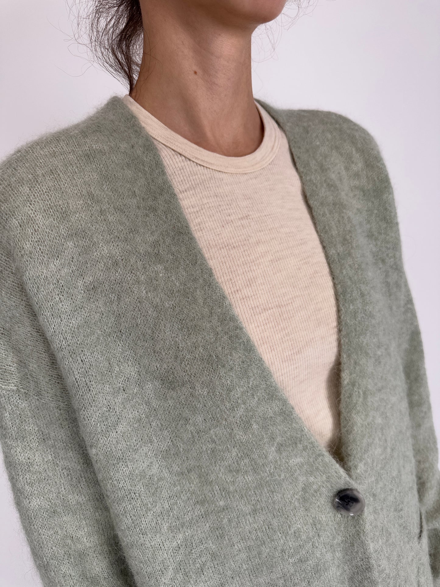 Cardigan mint green din mix de baby mohair