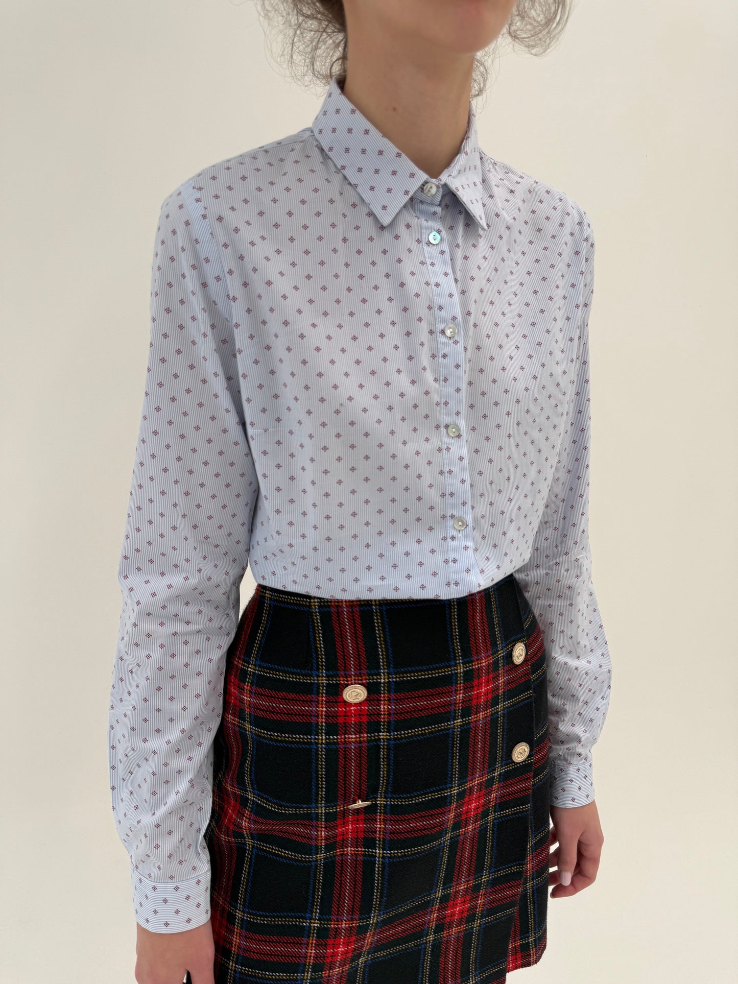 Cămașa premium baby blue în croi ușor cambrat din poplin confort