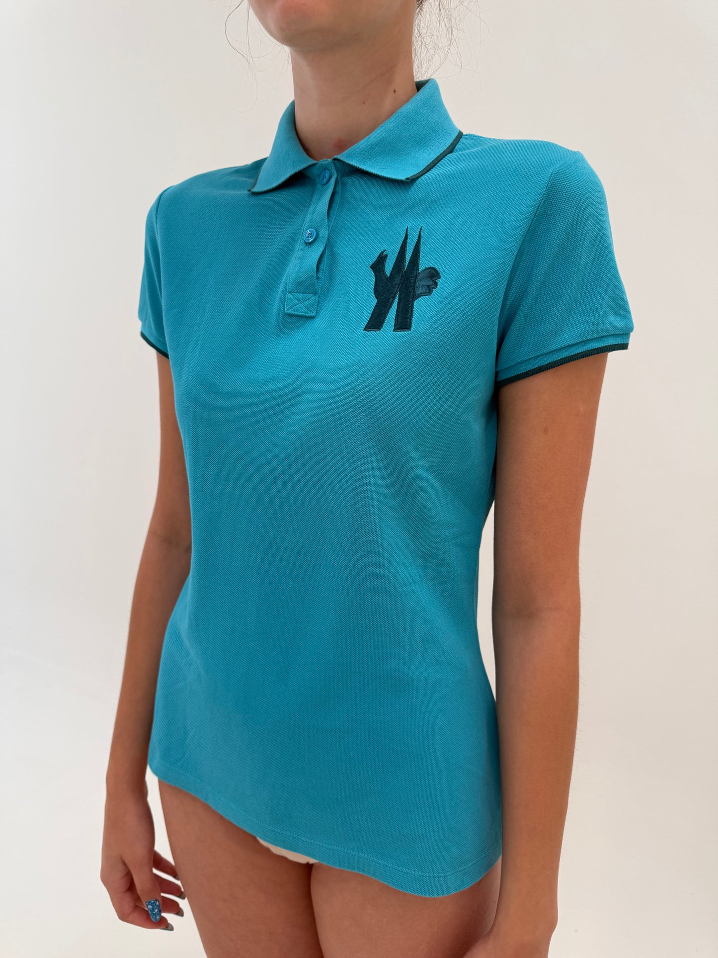 Top polo Moncler aqua blue din bumbac de gramaj mare