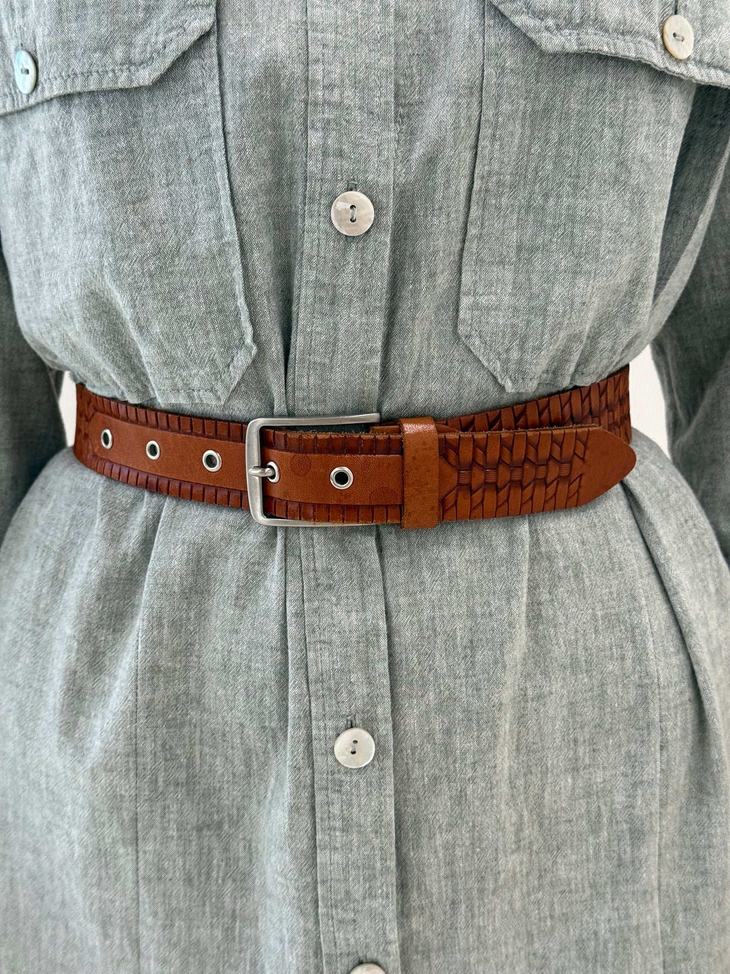 Centura vintage caramel brown din piele naturală groasă embosata