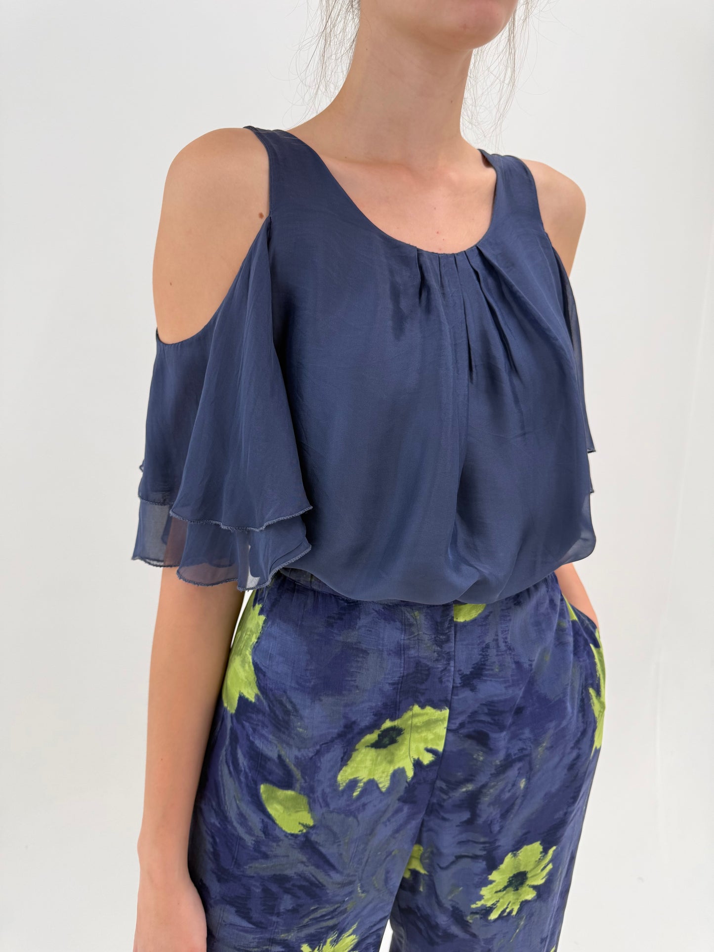 Top drapat jeans blue din mătase naturală