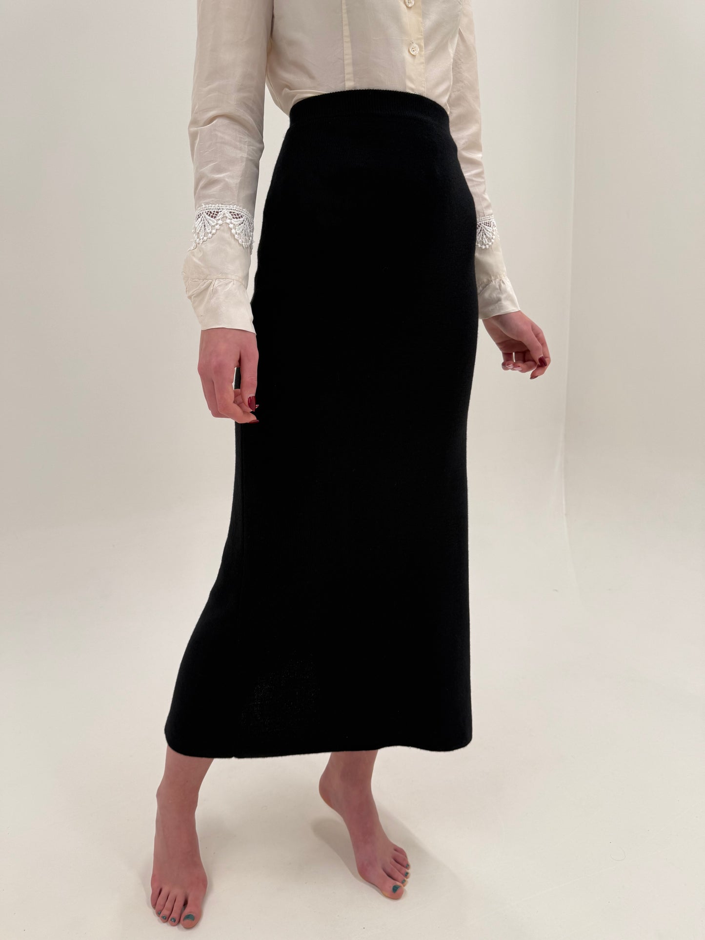 Fustă neagră maxi din tricot lana extrafina de la zi la seară cu talie ultra înaltă