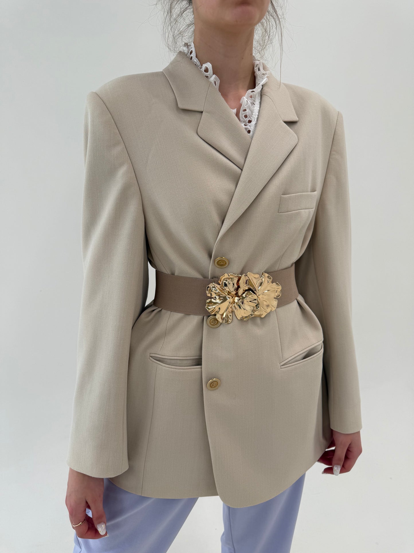 Sacou nude de brand luxury vintage Delmod în croi clasic