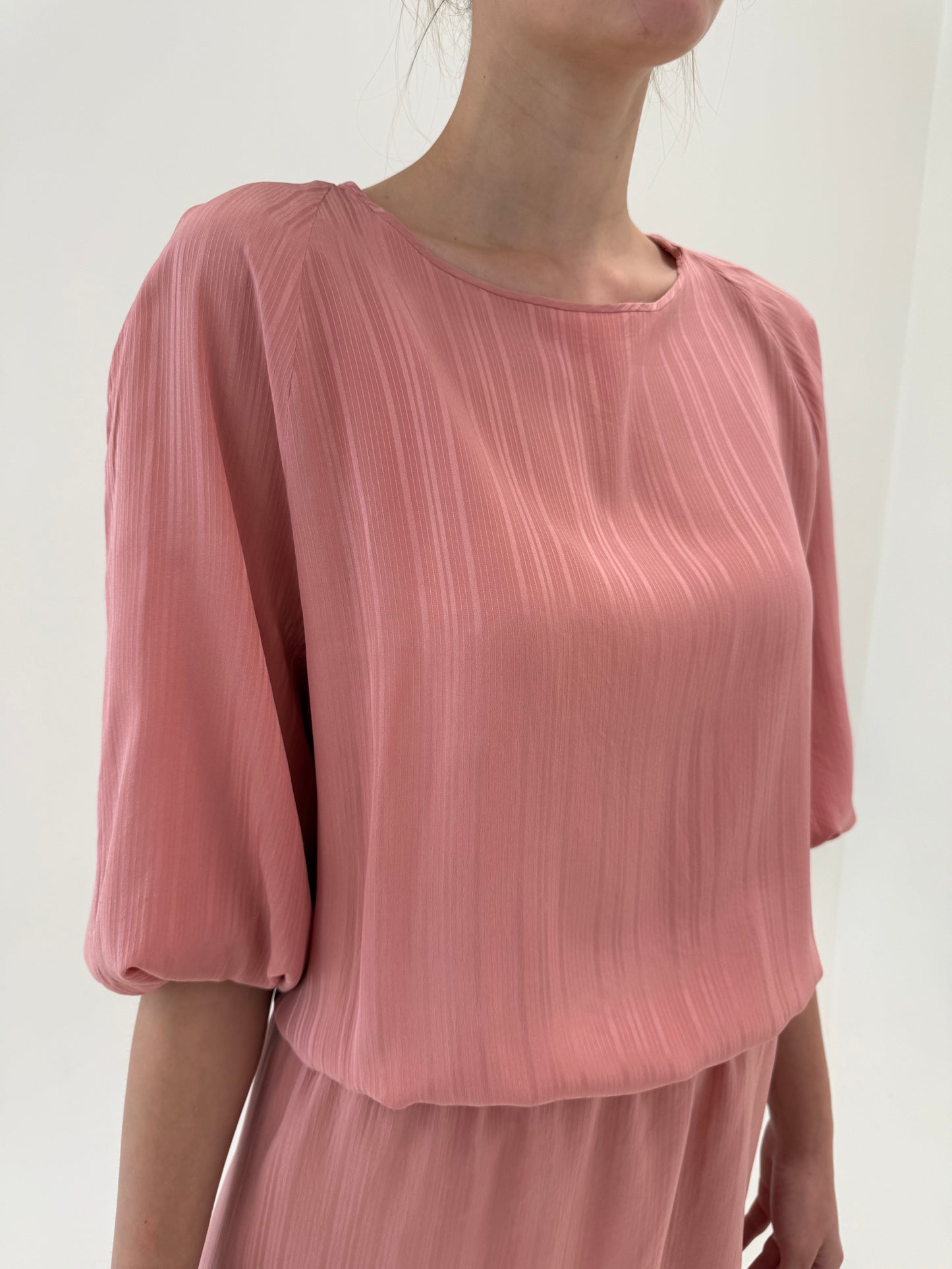 Rochie dusty Pink din mătase naturală cu talie ultra înaltă elastică