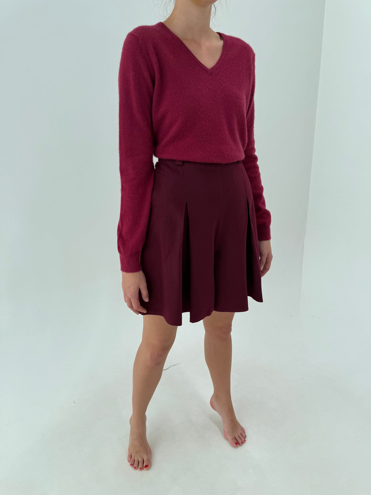 Fustă vintage plisată burgundy mini din lana extafina cu talie ultra înaltă