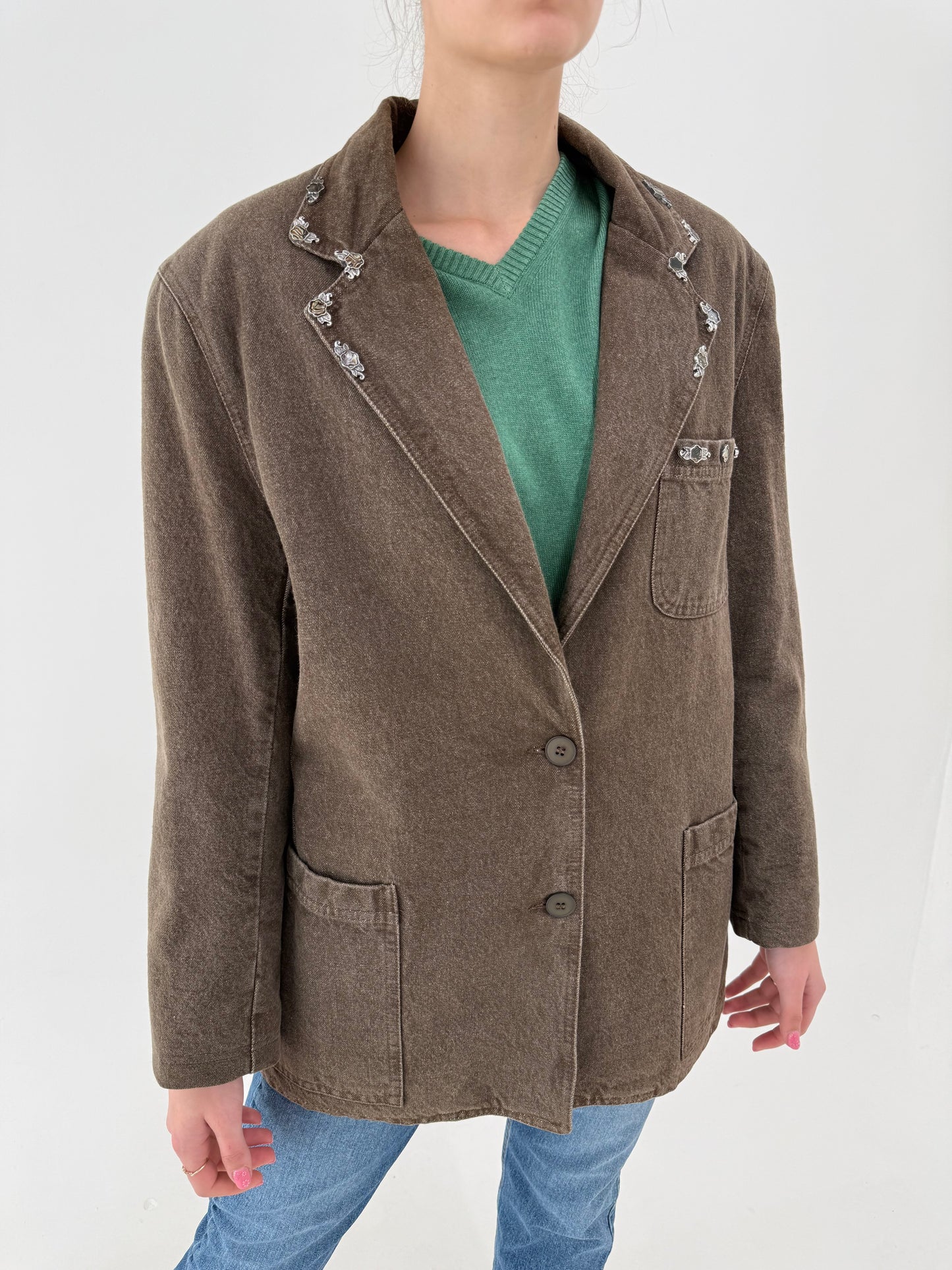 Jacheta luxury Les Copains din jeans cu padding fin și aplicații manuale metalice argintii