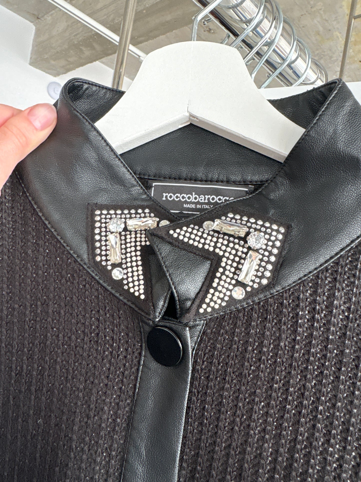 Pardesiu vintage luxury Rocco Barocco de primăvară cu aplicații argintii