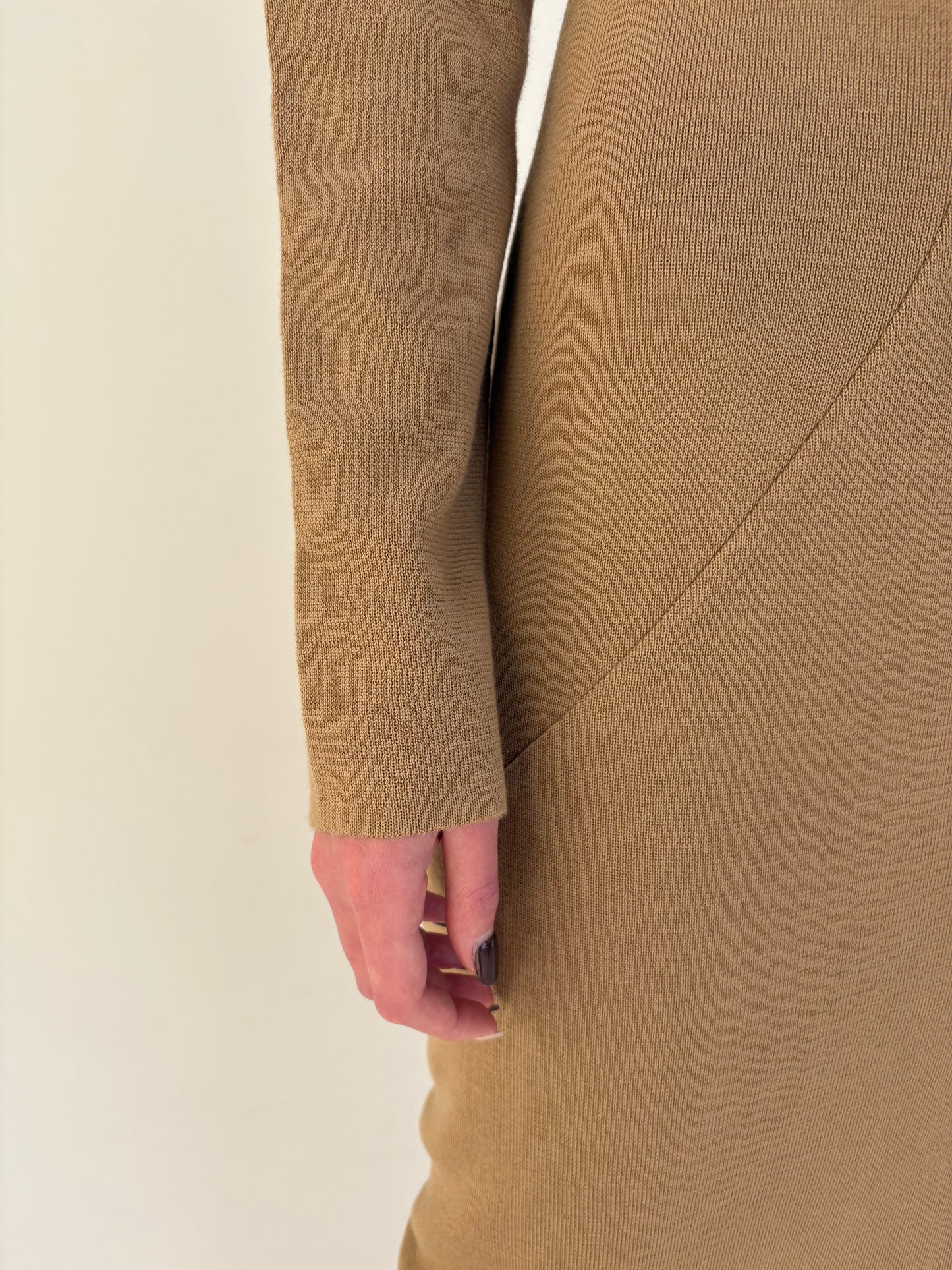 Rochie maxi camel tip Maleta din lana merino extrafina de gramaj mare