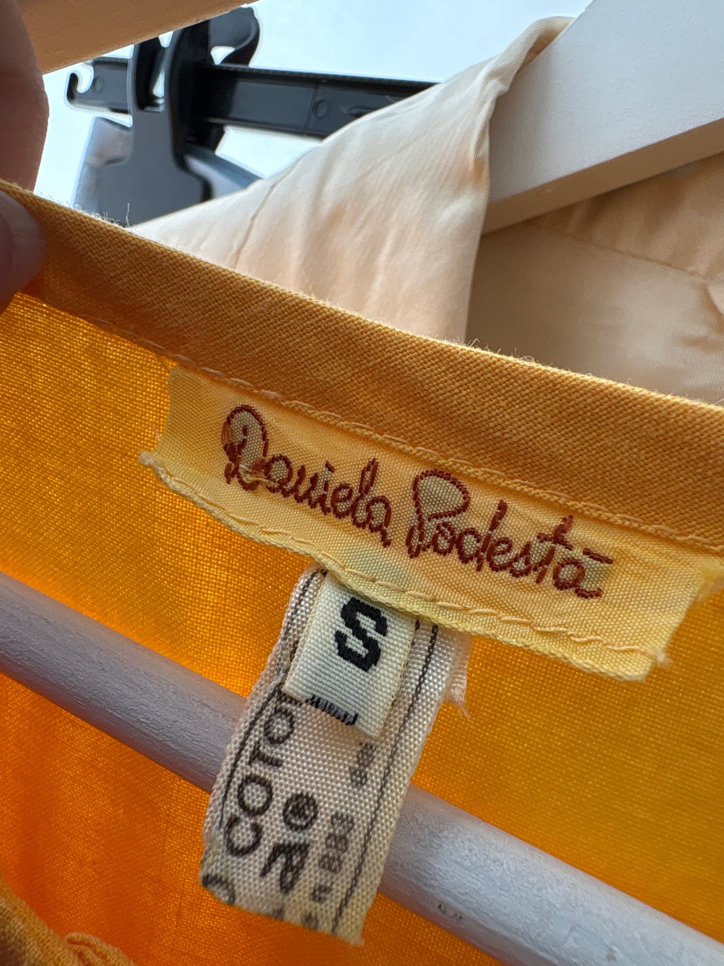 Rochie vintage de designer saffron yellow cu volane vin poplin de bumbac