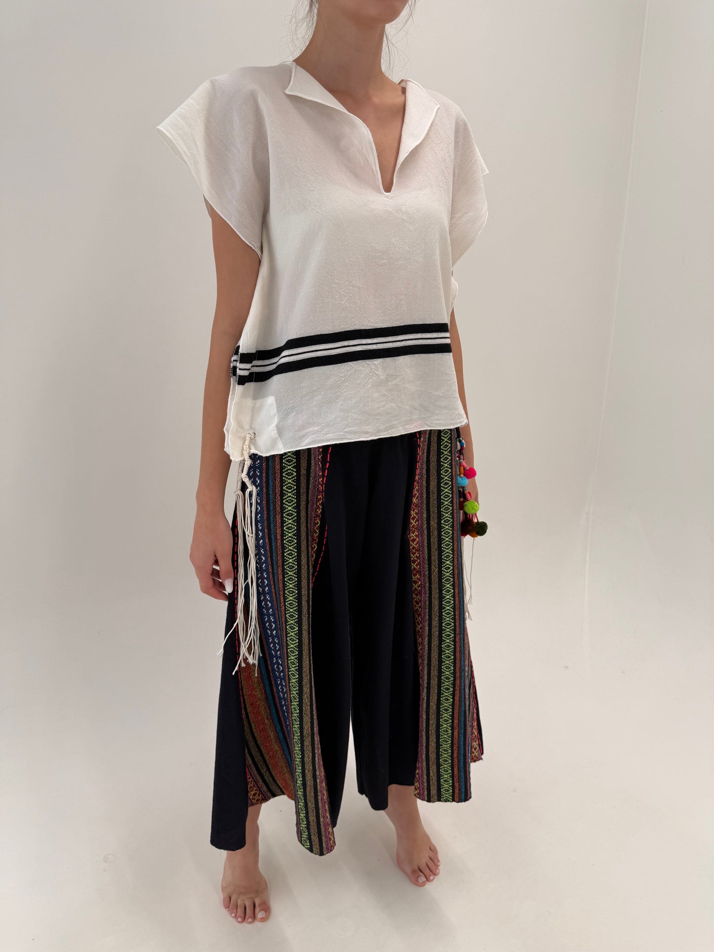 Pantaloni boho palazzo din pânză tesuta de bumbac cu lucrătură manuală