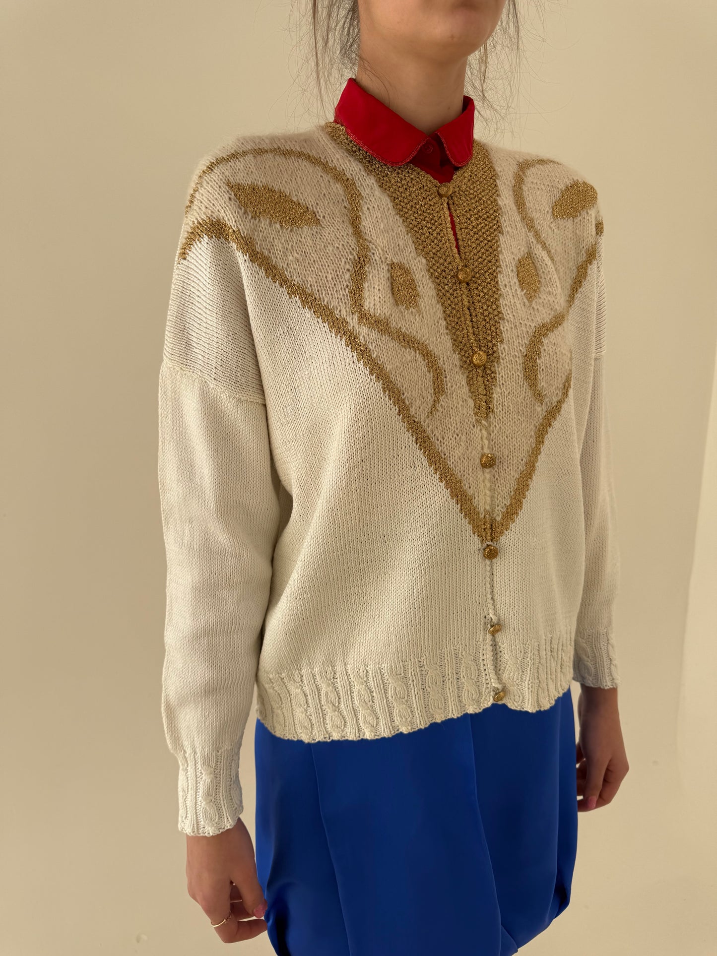 Cardigan vintage butter white cu inserții aurii