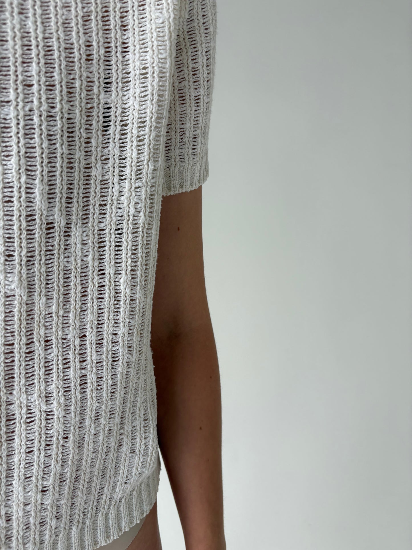 Top vintage polo excepțional light nude din jerse de vară texturat