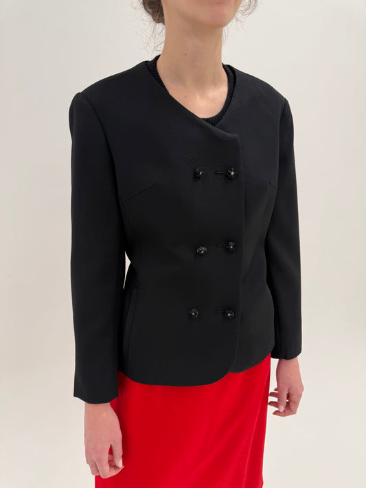 Sacou vintage negru din lana creppe pura certificată în croi minimalist