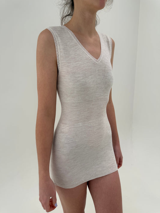 Maieu cambrat în croi lung italian din lana extrafina irestringibila