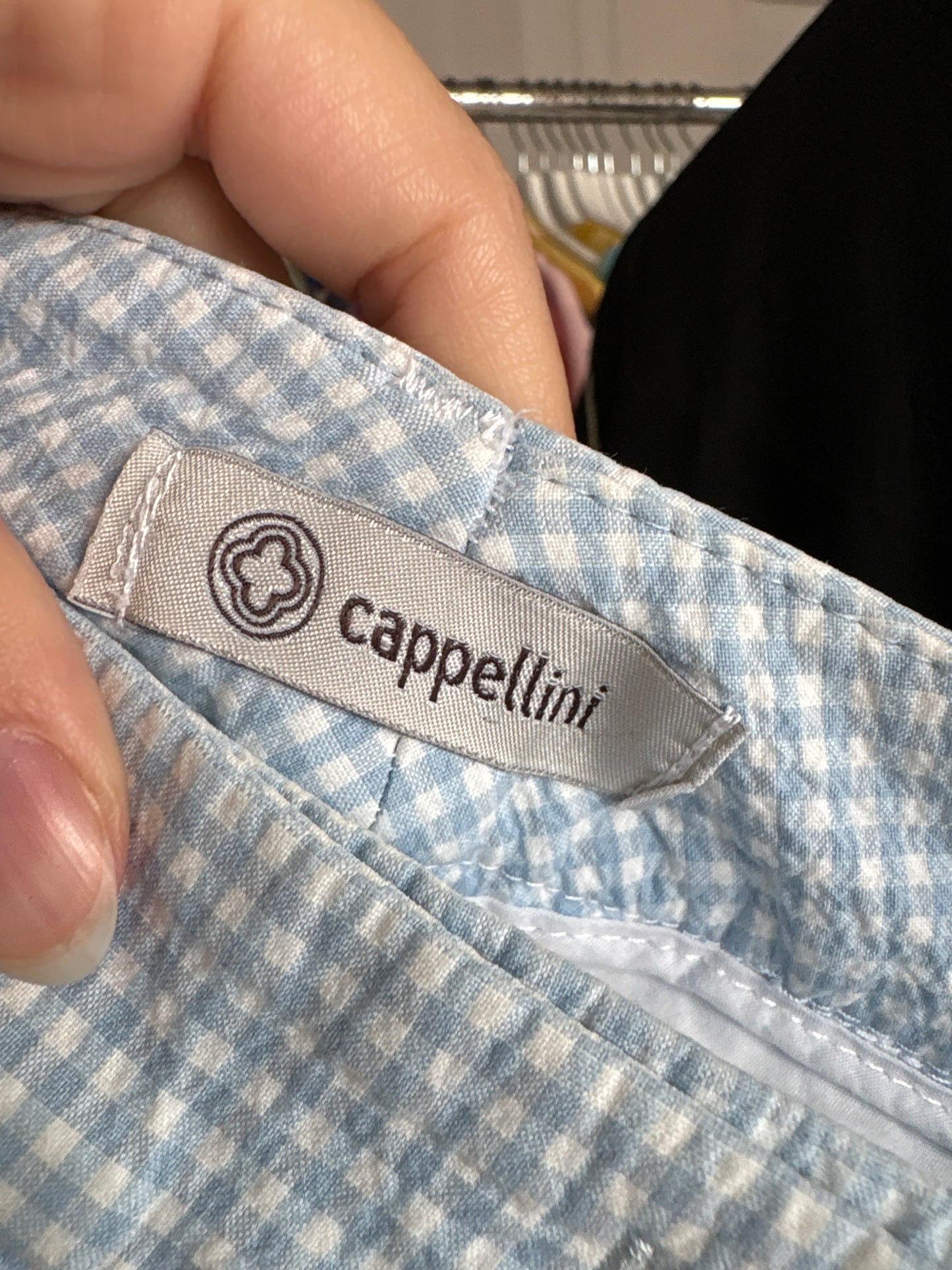 Pantaloni capri gingham alb cu baby Blue super în trend din bumbac ultra confort