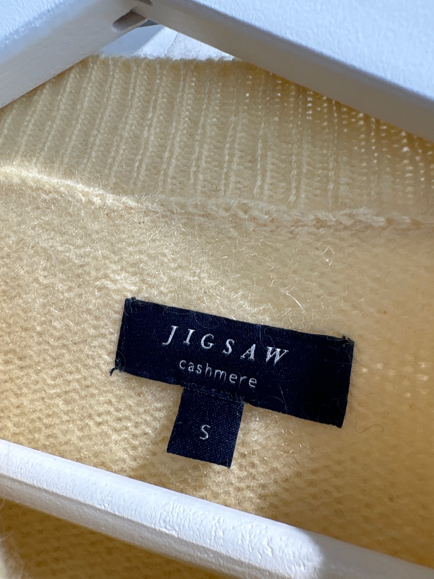 Pulovere de cașmir crew neck colorblock în culori pudrate