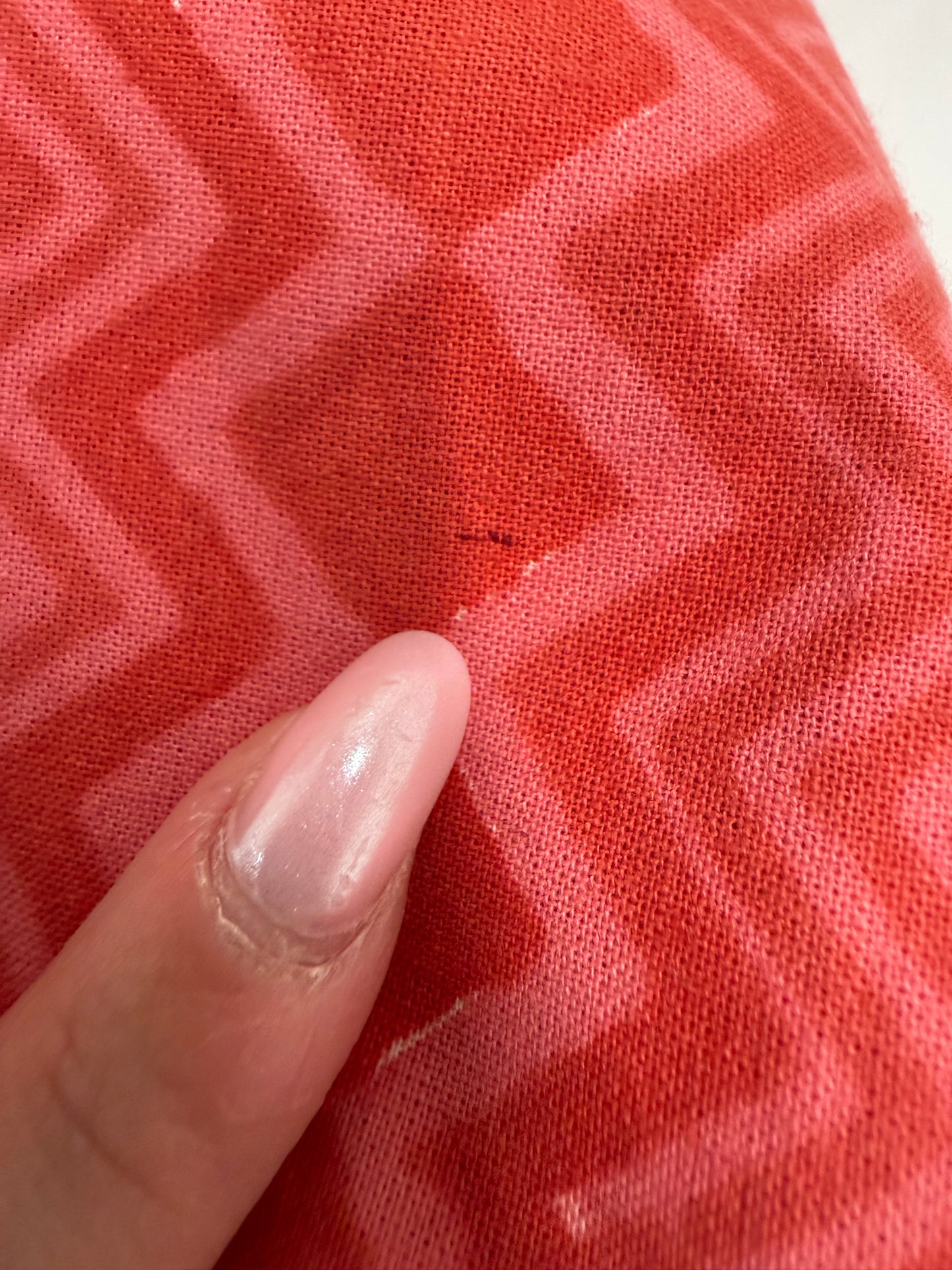 Rochie din pânză de bumbac în nuanțe de roșu coral cu buzunare