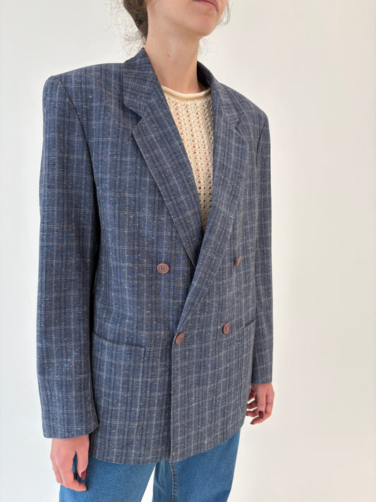 Sacou jeans blue în carouri fine cu închidere dublă din stofita