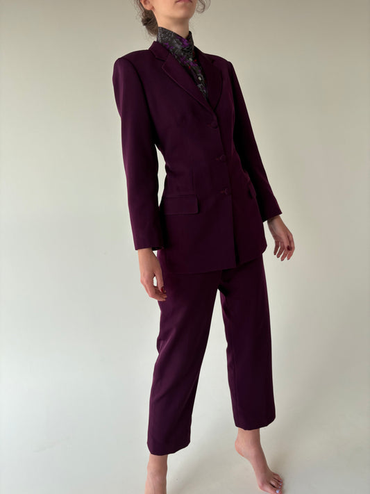 Deux piece vintage deep aubergine purple din stofita cu sacou cambrat