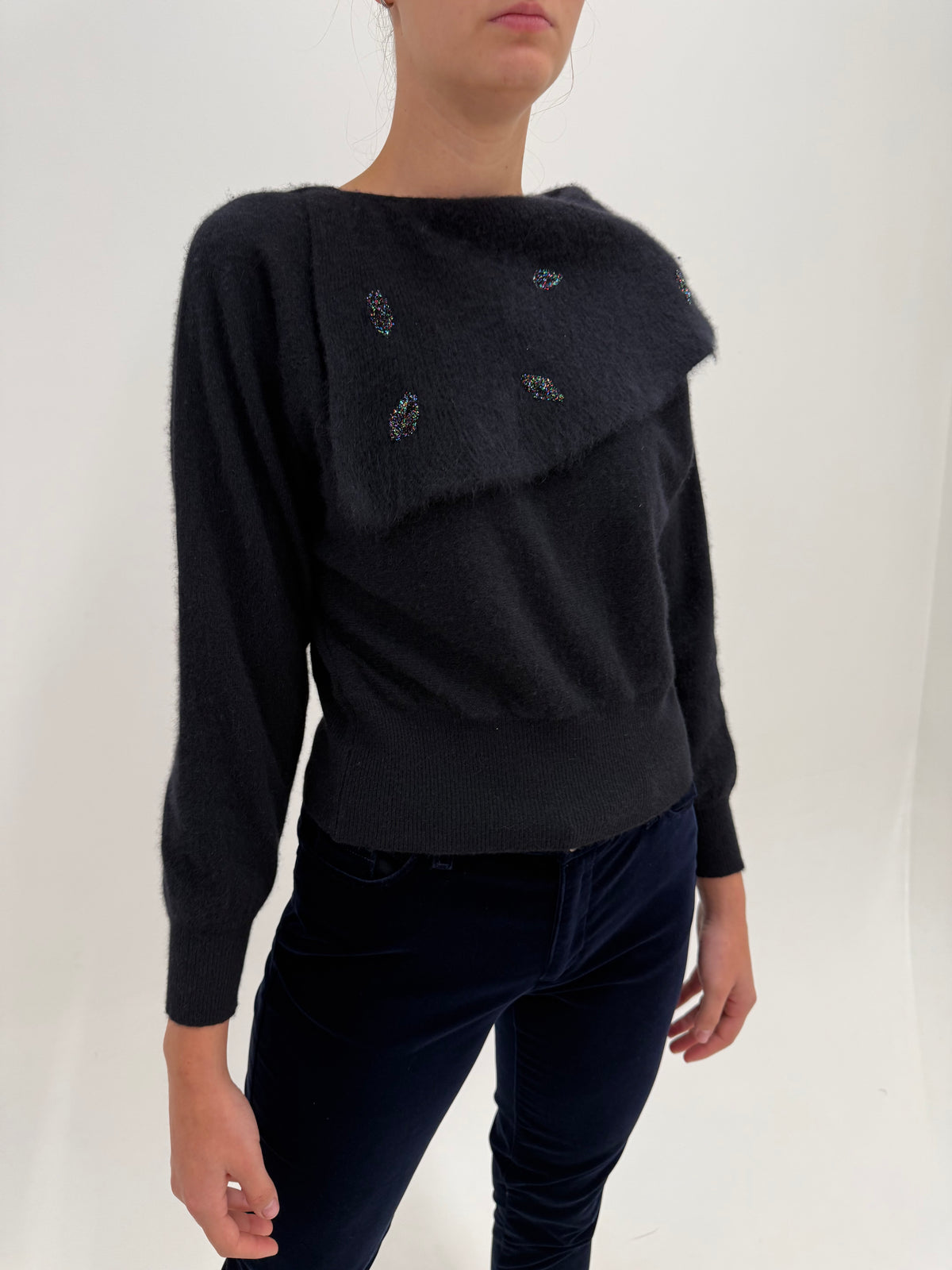 Pulover vintage negru din Angora cu guler supradimensionat