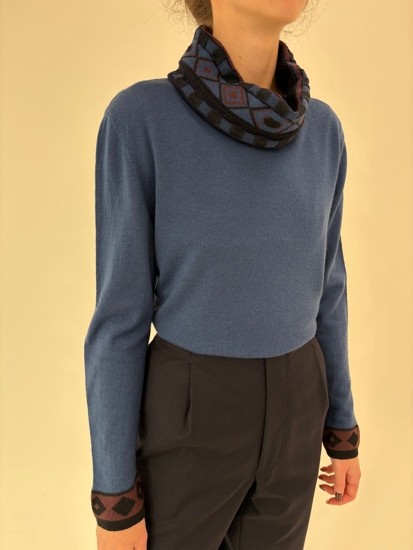 Maleta high end italiană jeans blue din lana merino extrafina de gramaj mare