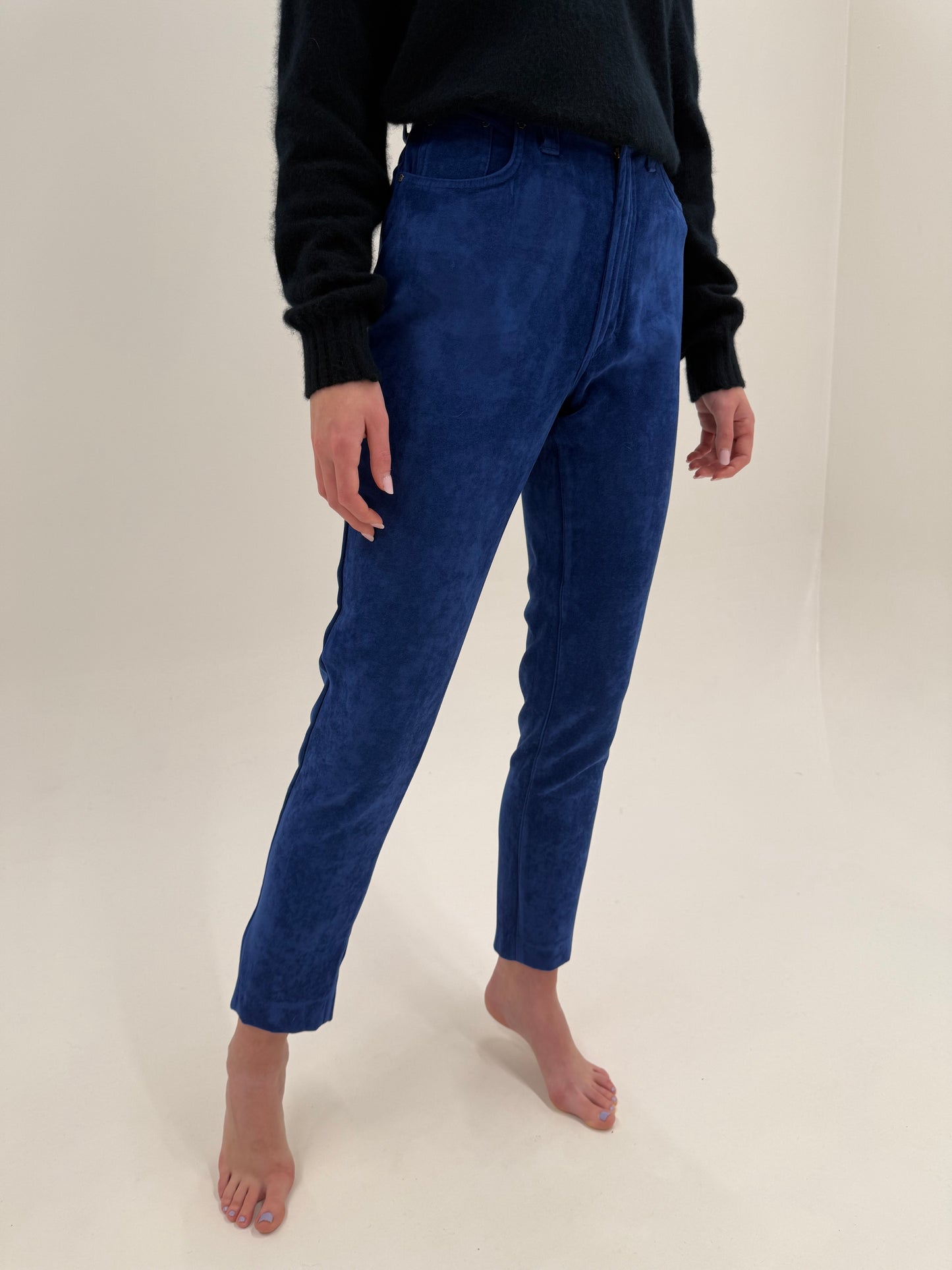 Pantaloni vintage Versace albastru cerneală din catifea