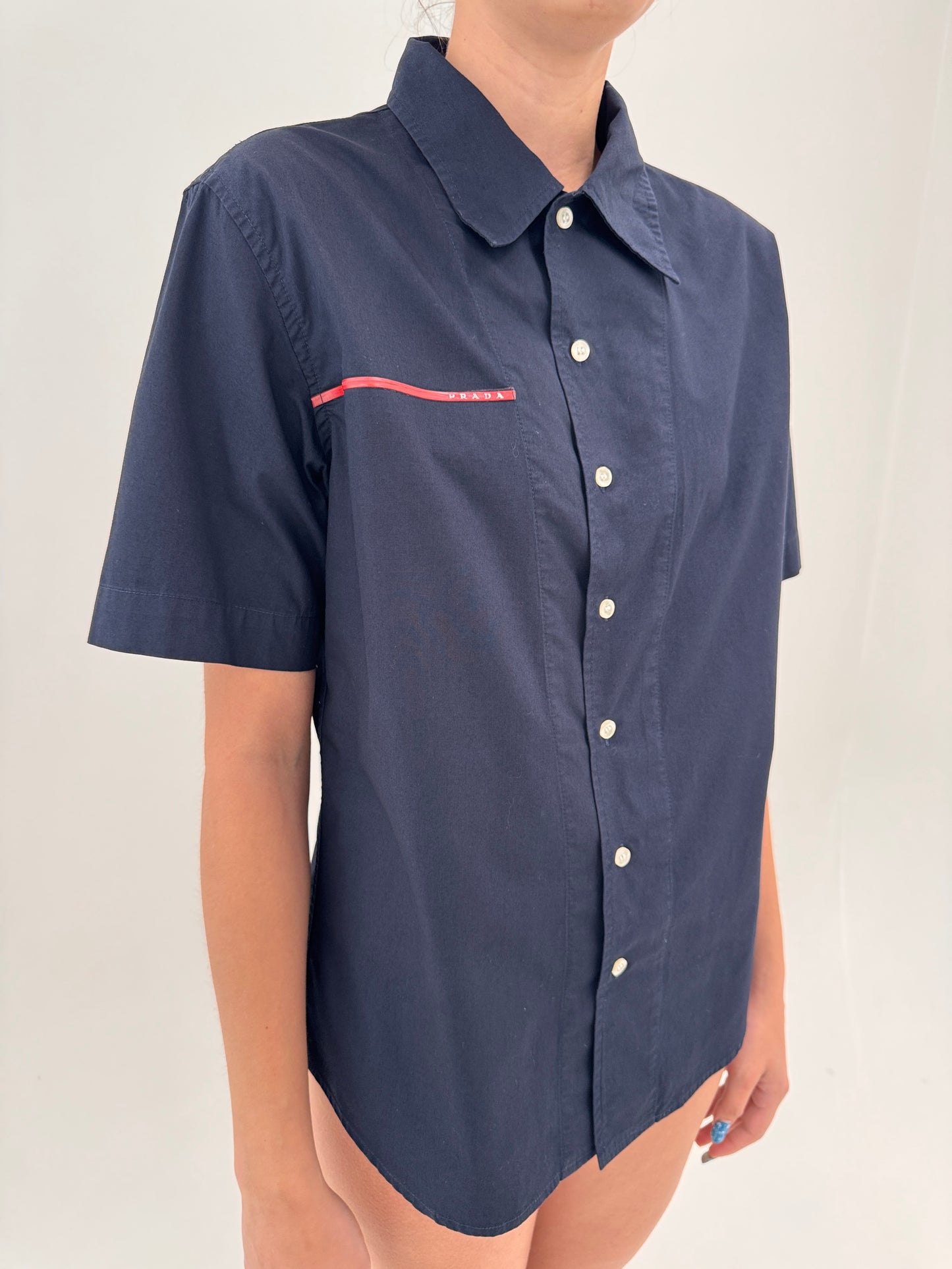 Cămașa vintage Prada cu influențe casual din poplin de bumbac