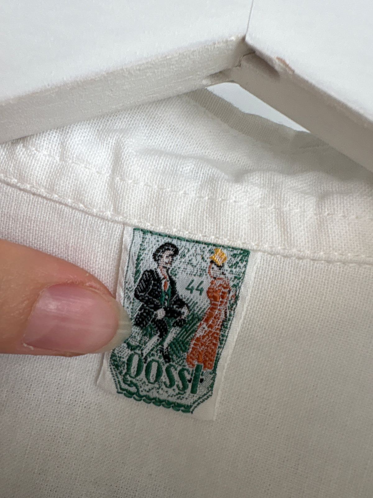 Cămașa vintage din canvas de bumbac cu broderie excepțională pe spate și guler