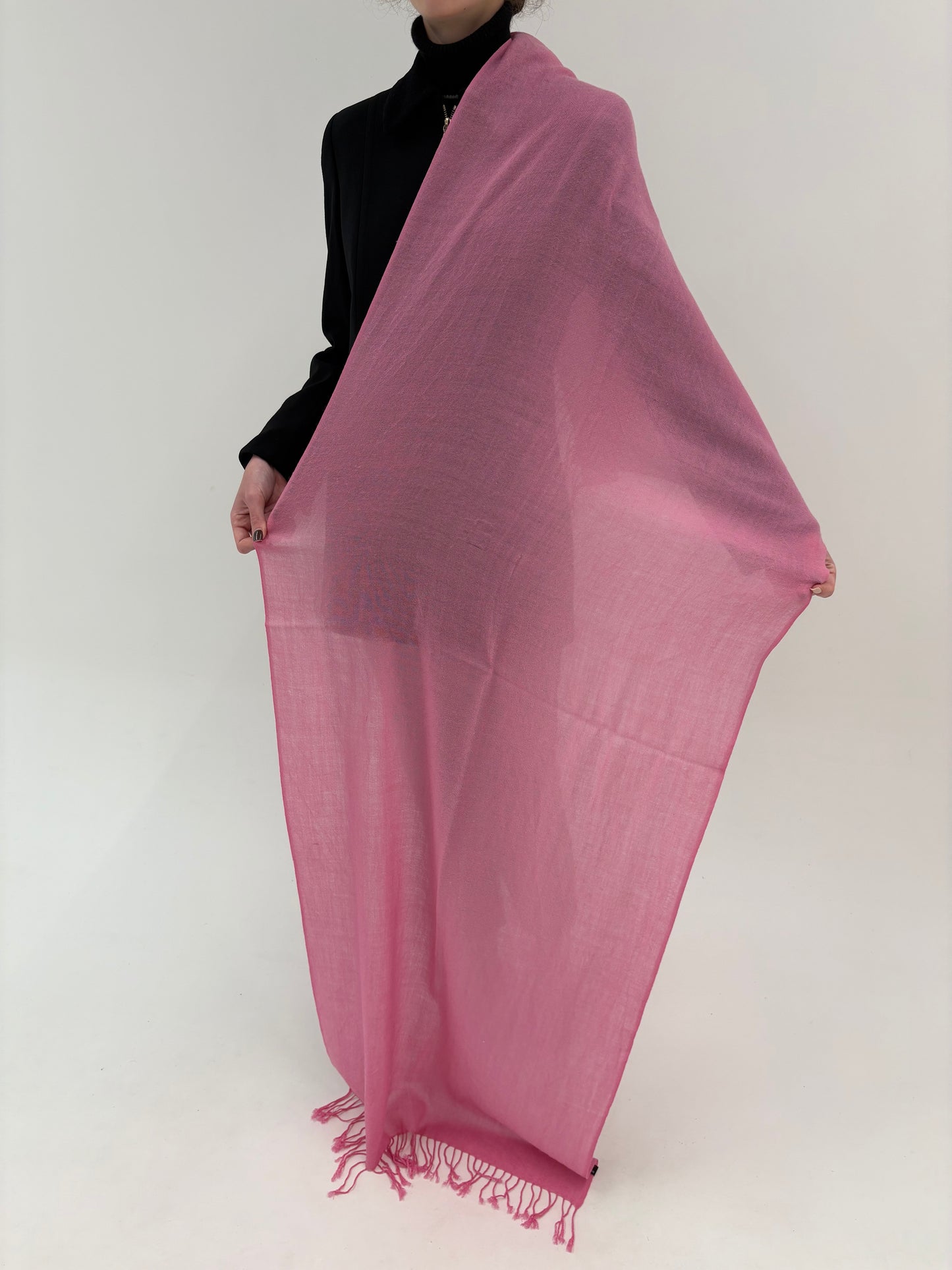 Shawl de brand luxury Laura Biagiotti din lana extrafina și cașmir