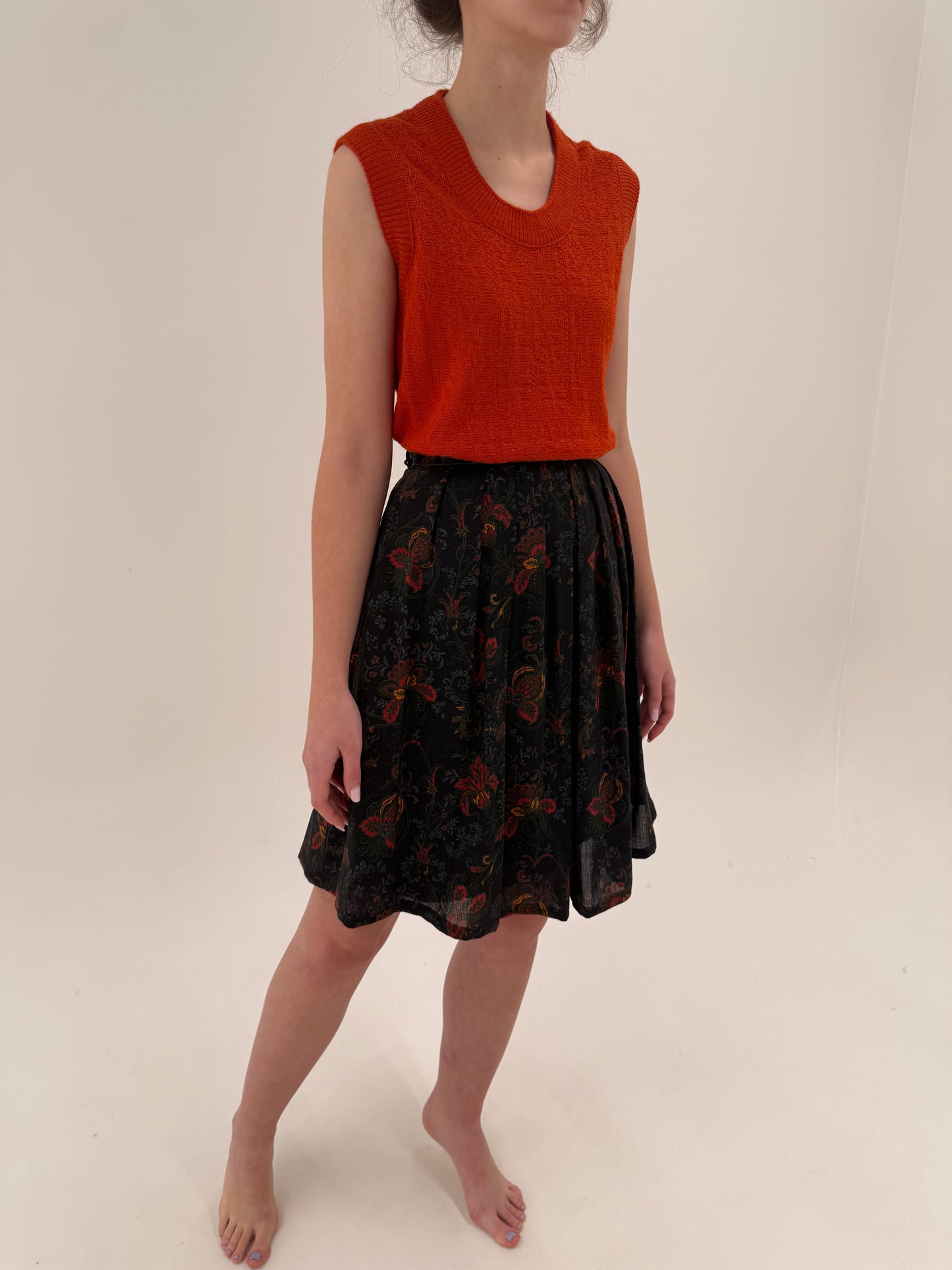 Fustă vintage cu print superb în croi super amplu din lana extrafina