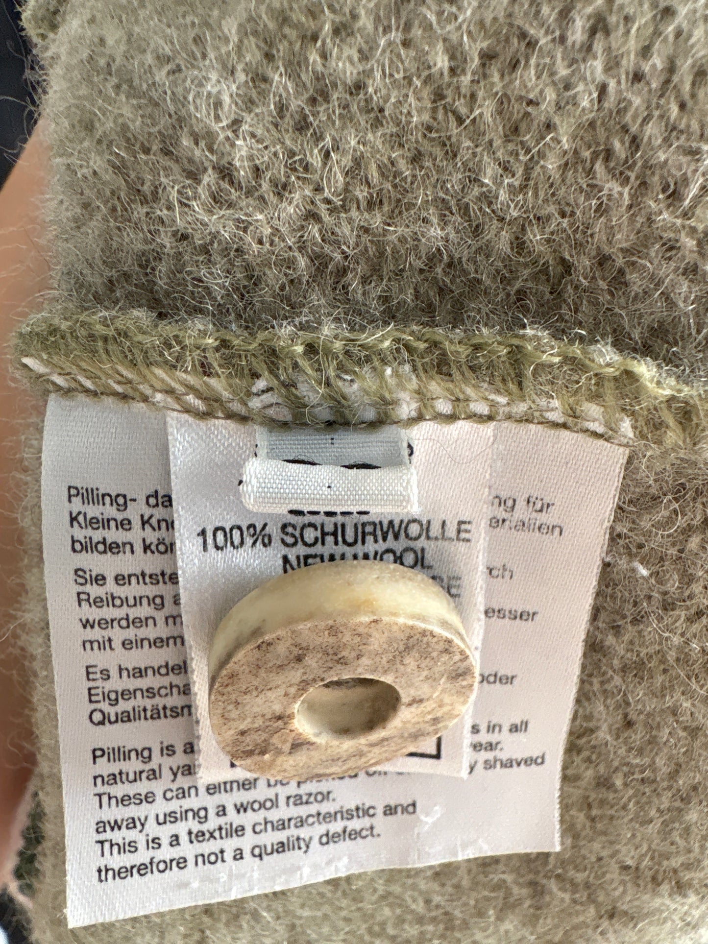 Cardigan super gros cu paspoal roz pudrat din lana pura