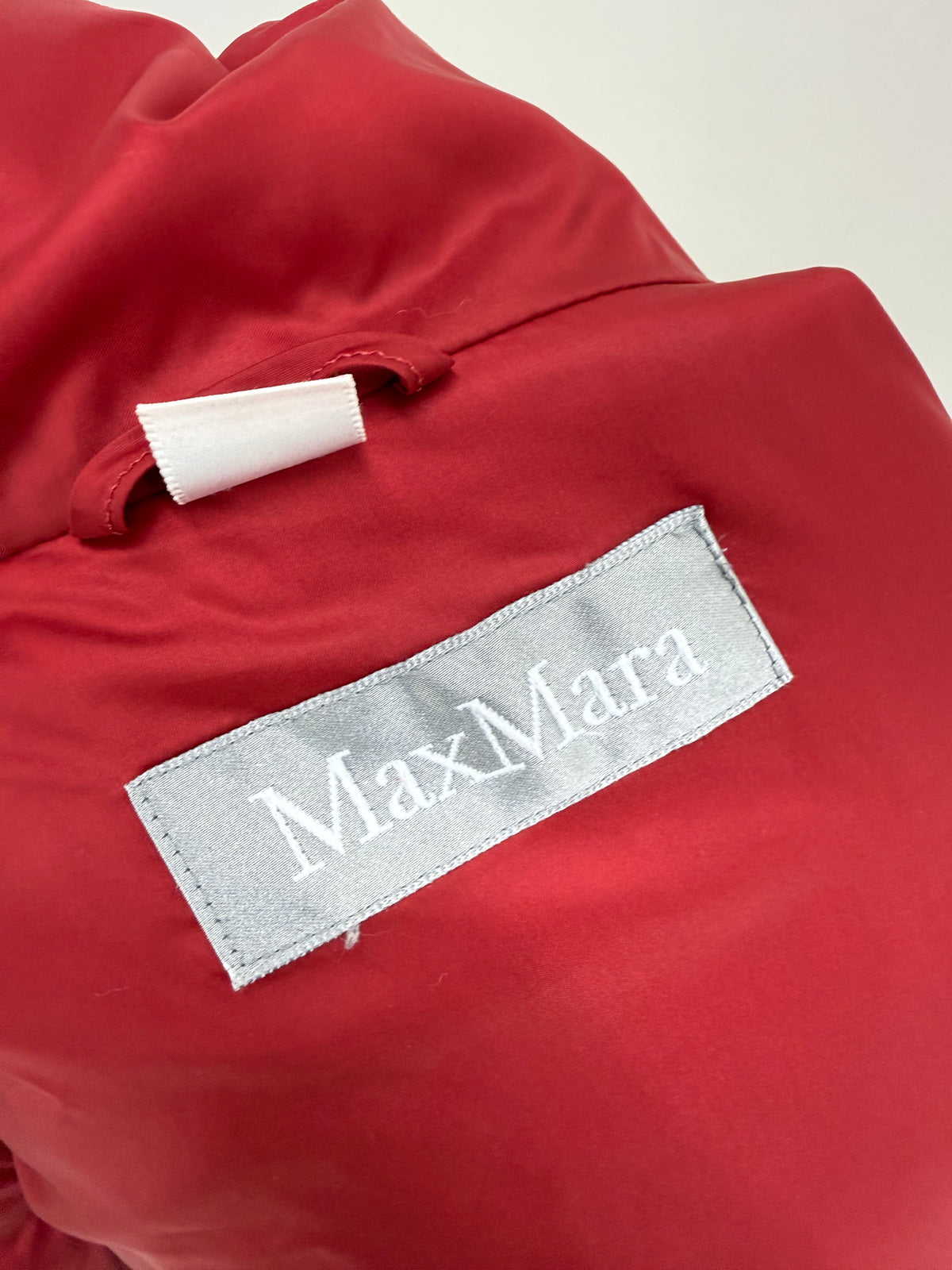 Geaca cambrata Max Mara din puf  dark red