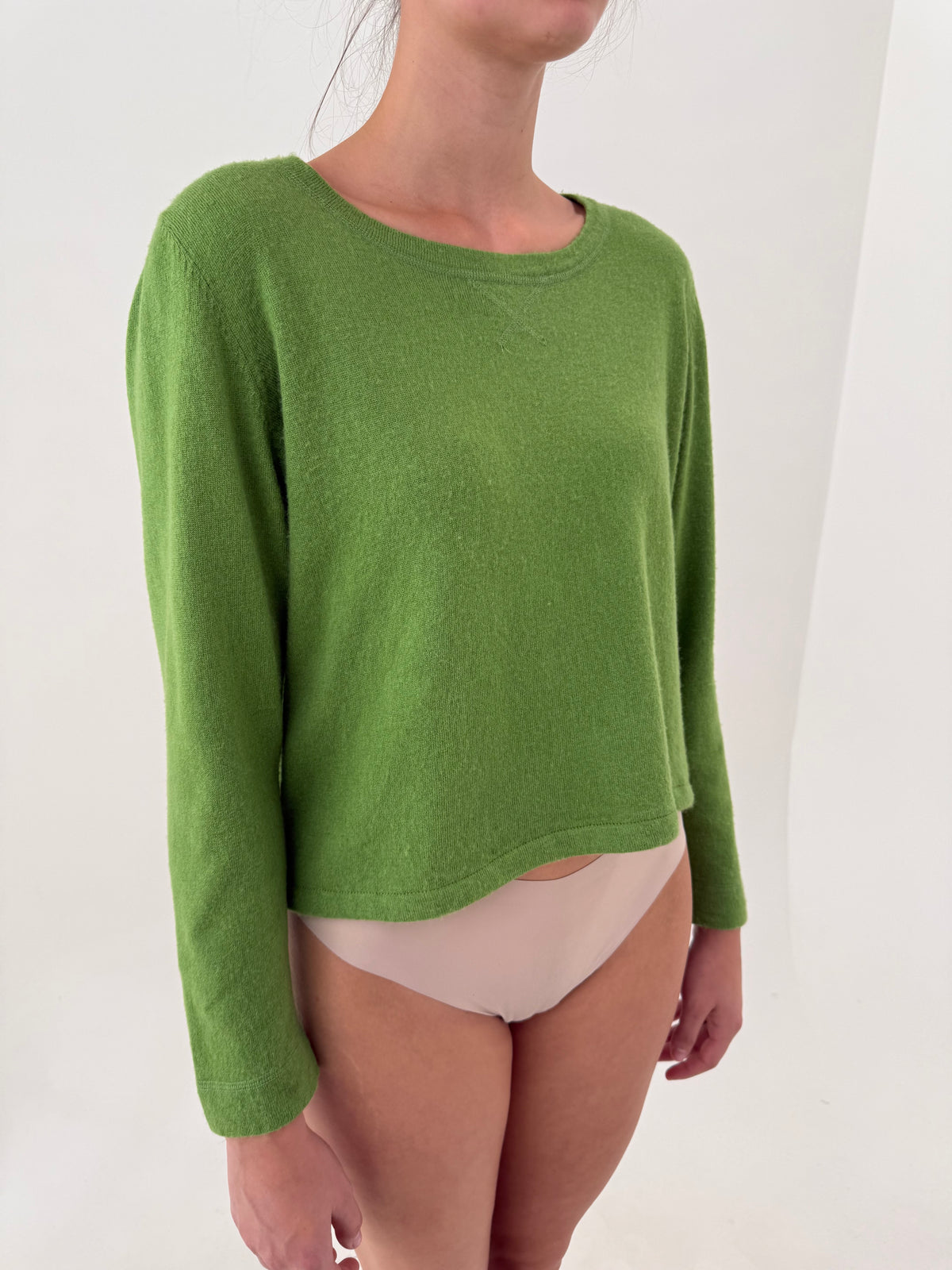 Pulover cu influențe casual verde tare din lana și cașmir petite