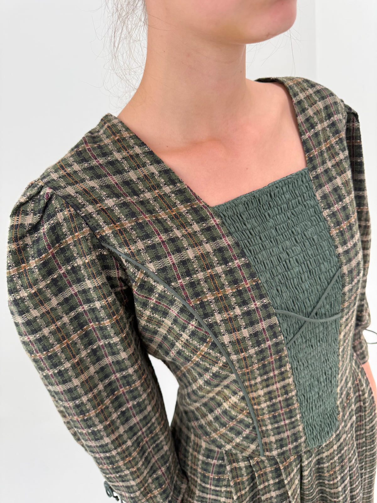 Rochie vintage maxi din tweed moale cu corsaj și buzunare în nuanțe de verde