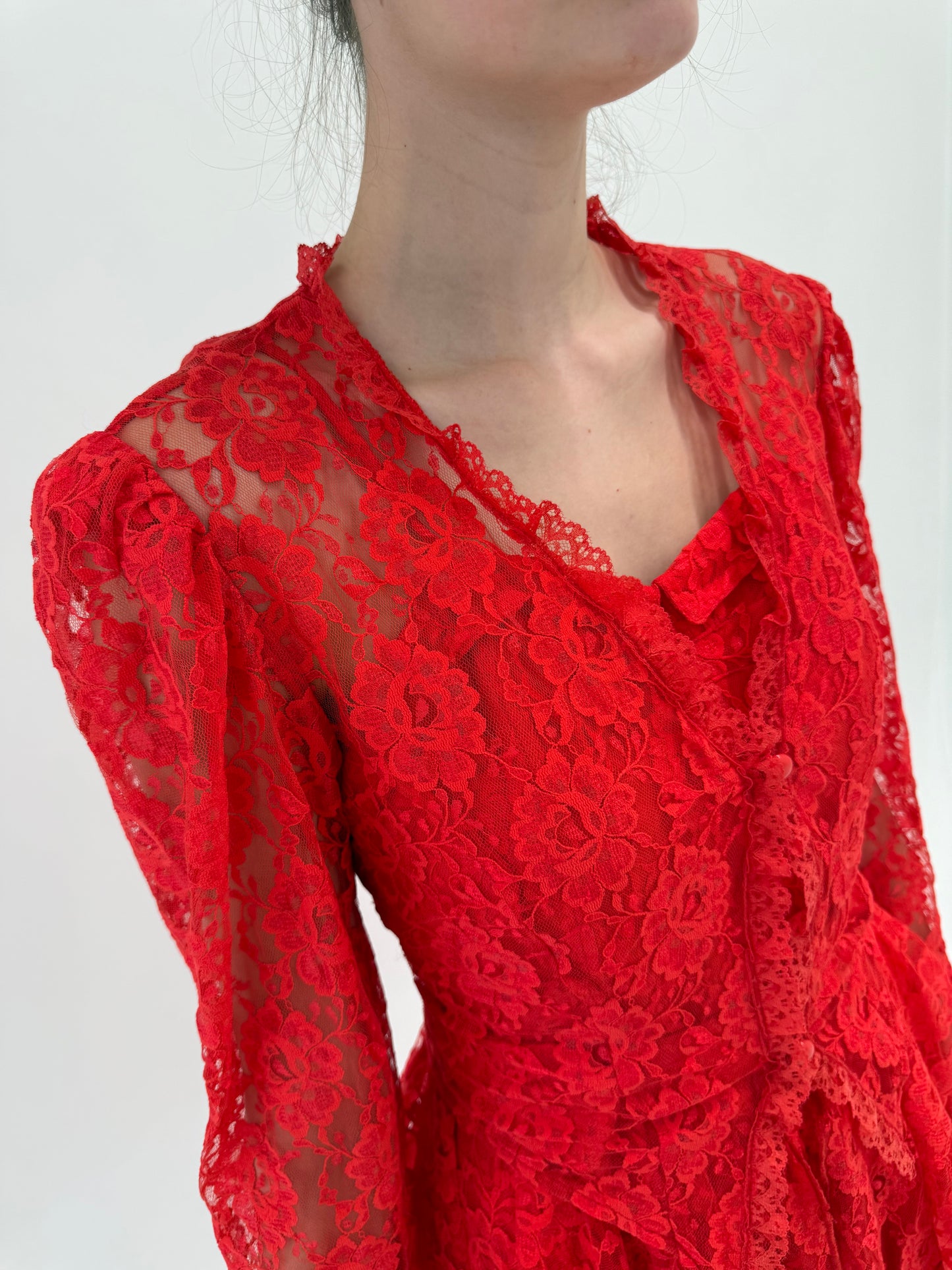 Deux piece vintage cu blazer din dantelă și rochie cu corset din dantelă chantily