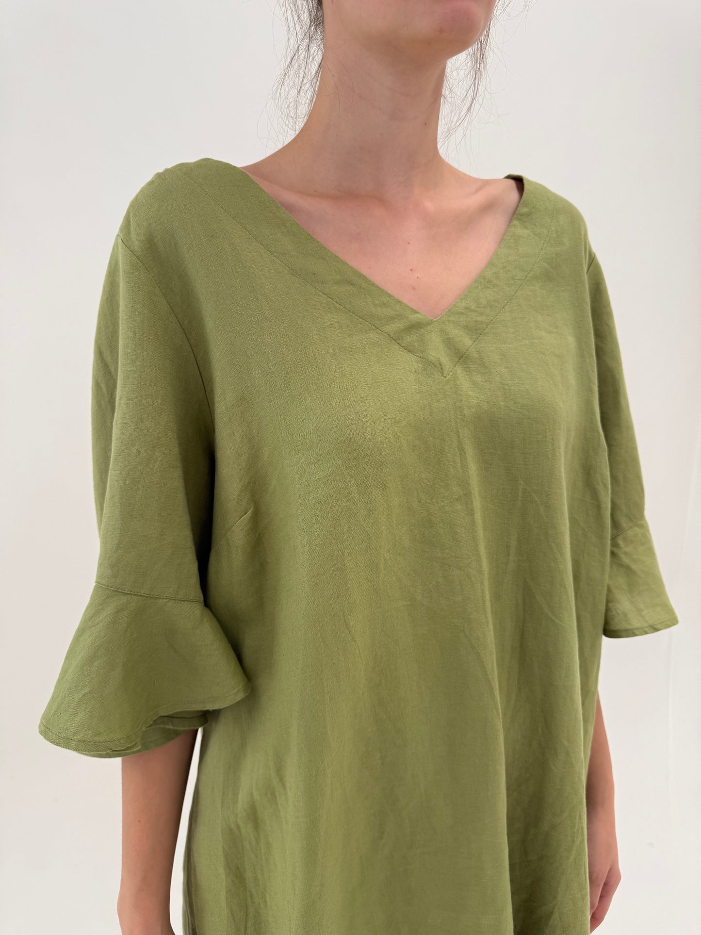 Rochie verde olive în croi minimalist din în premium