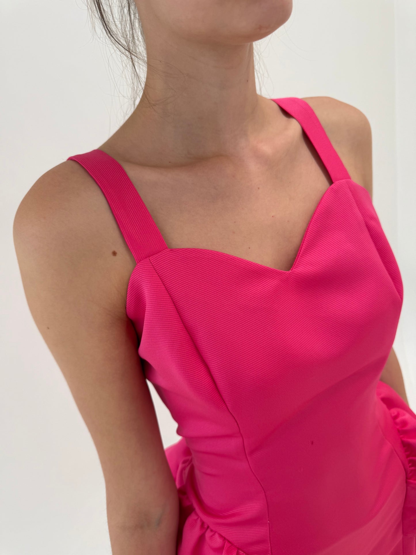 Rochie italiană fucsia de brand luxury italian de nișă din faille excepțional cu corsaj