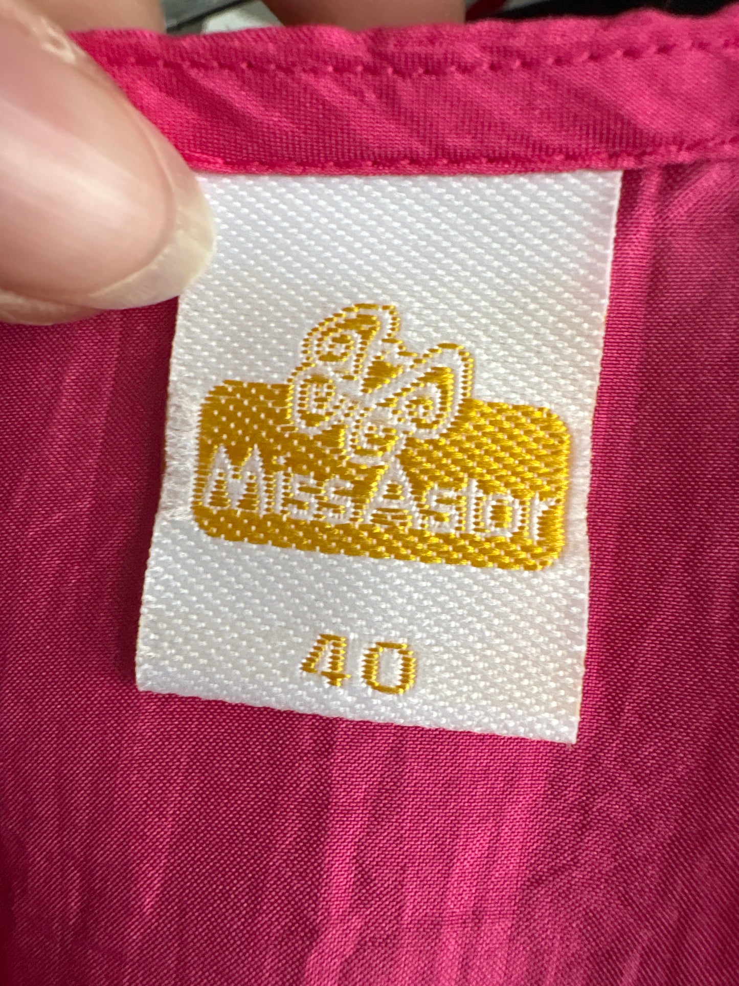 Top fucsia din mătase naturală