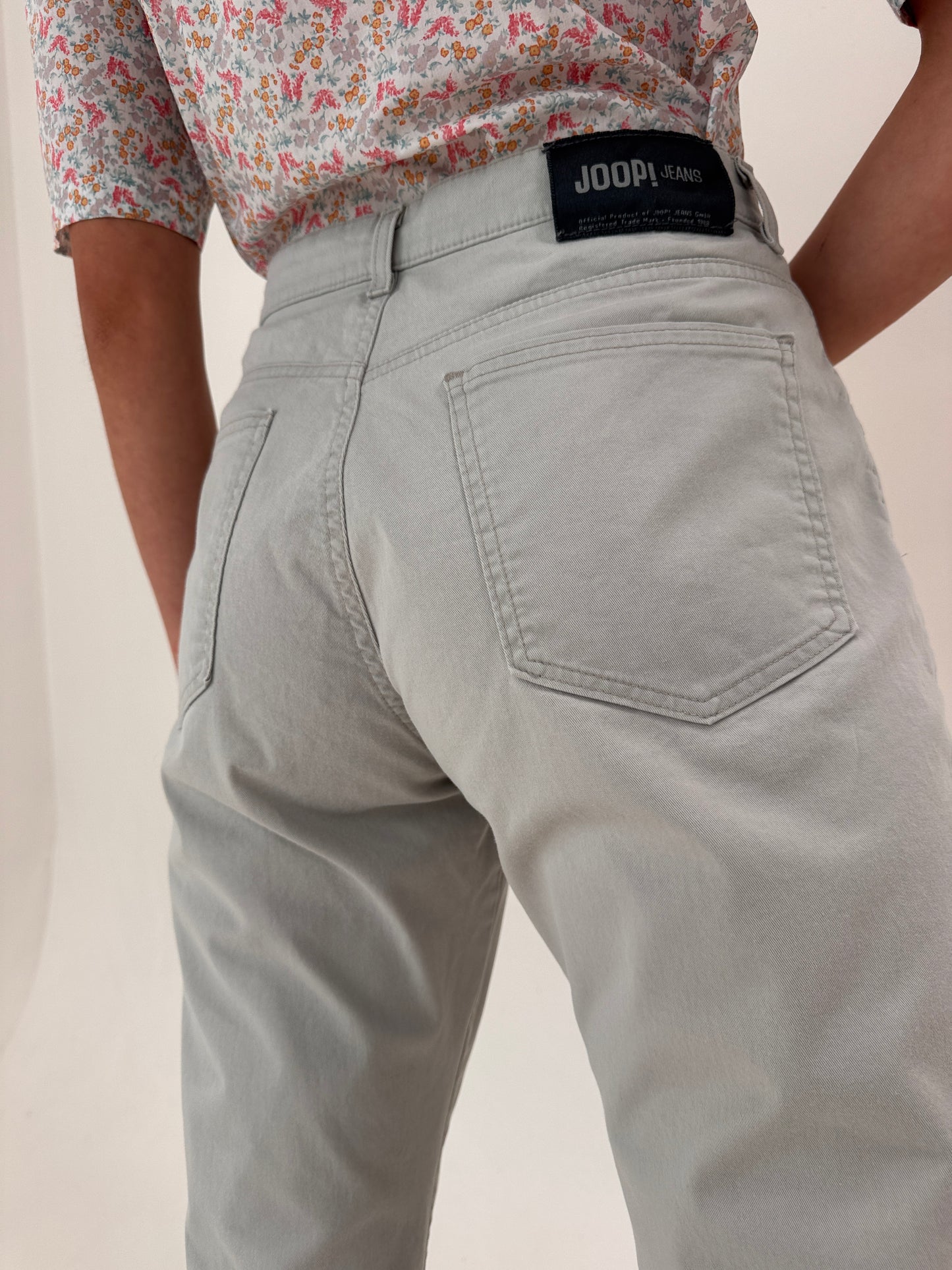 Pantaloni Joop de vară silver gray din bumbac premium modelator petite