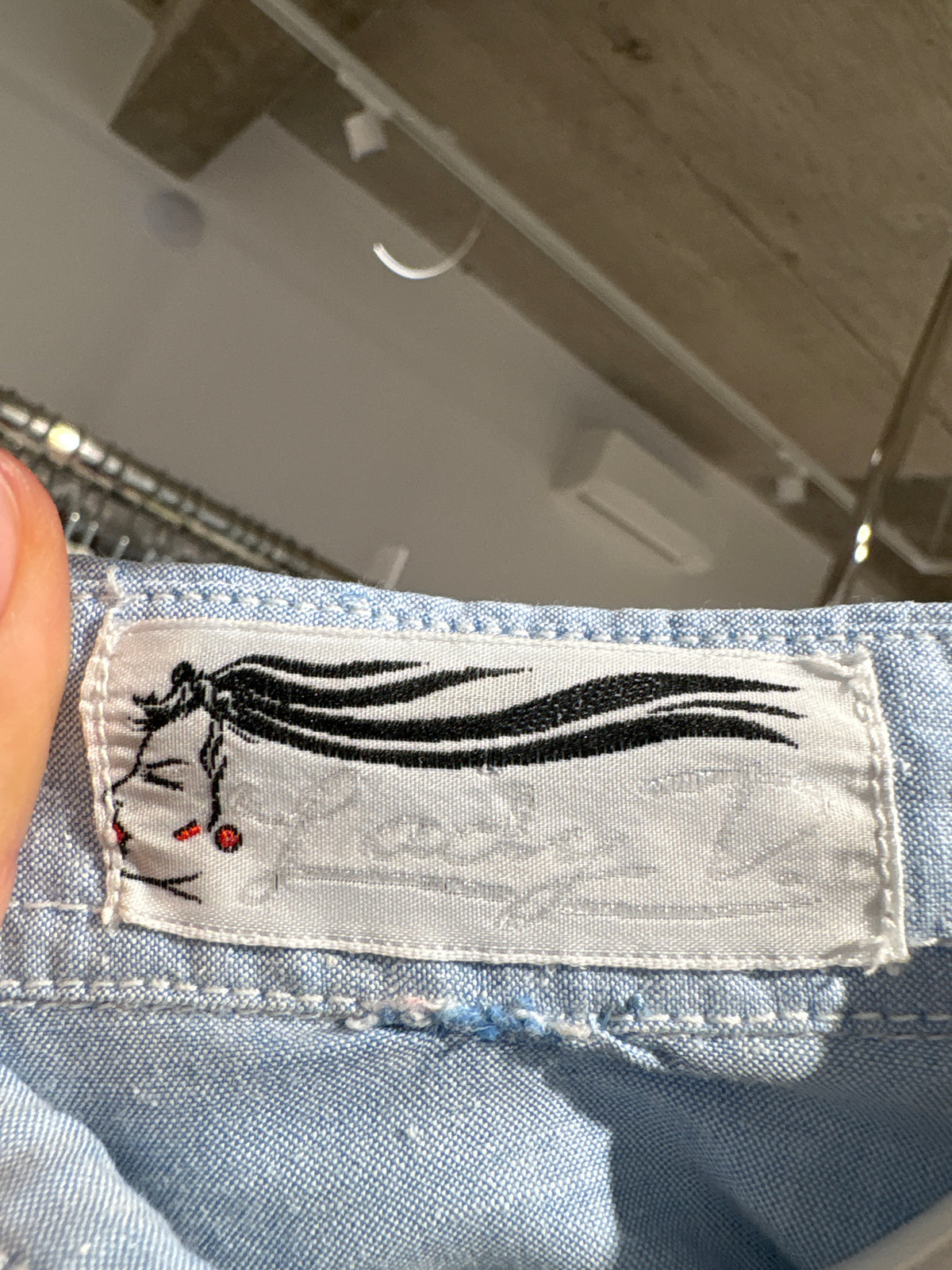 Cămașa vintage cu aplicații perle și broderie din bumbac gros baby blue