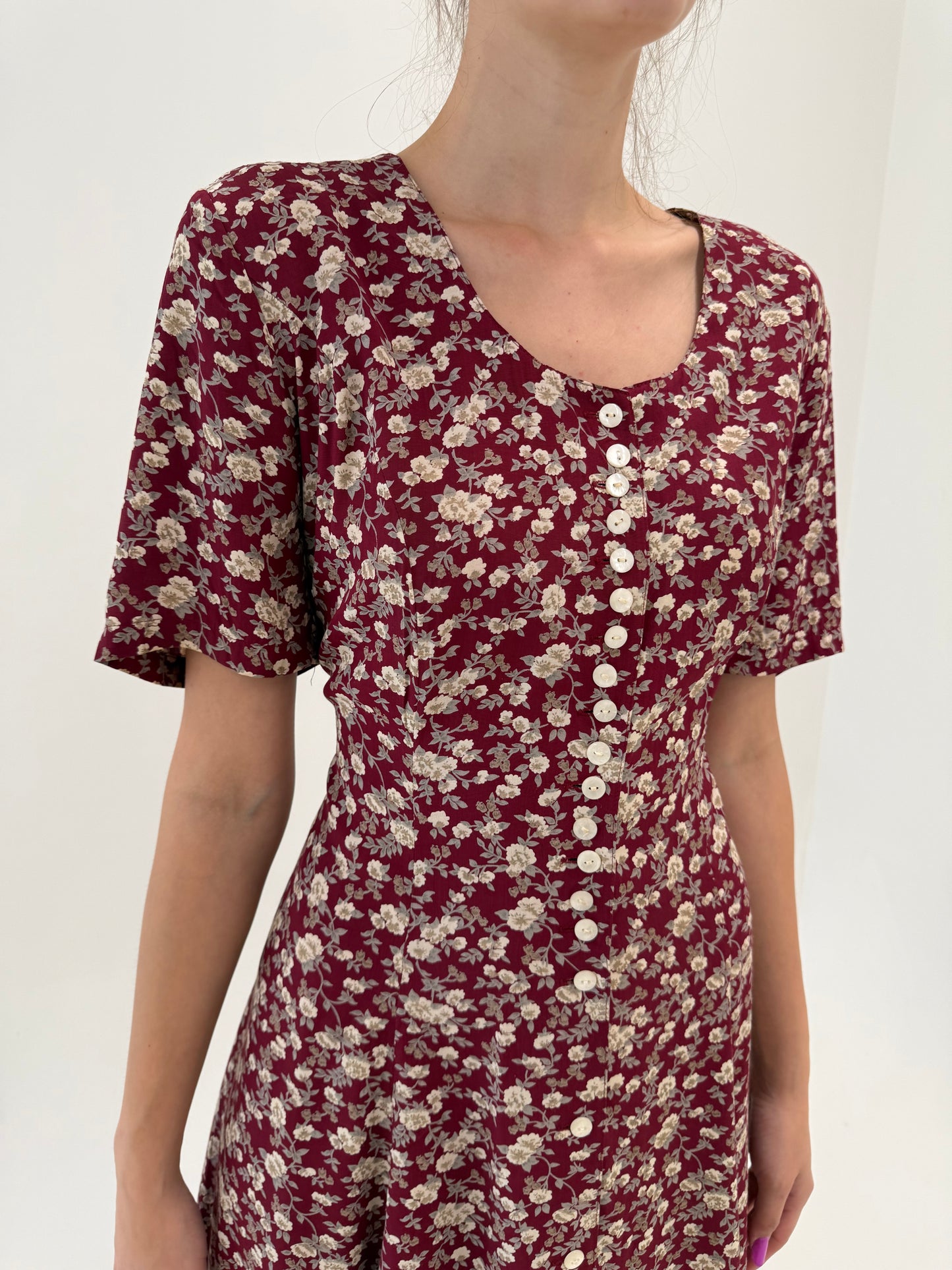 Rochie vintage maxi burgundy super vaporoasă cu felie reglabilă la spate