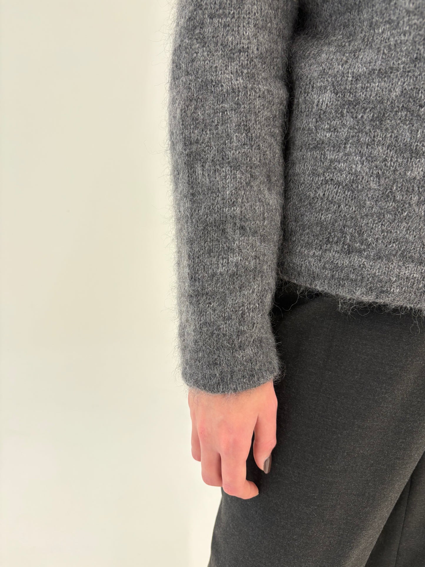 Cardigan high end gros din baby mohair excepțional