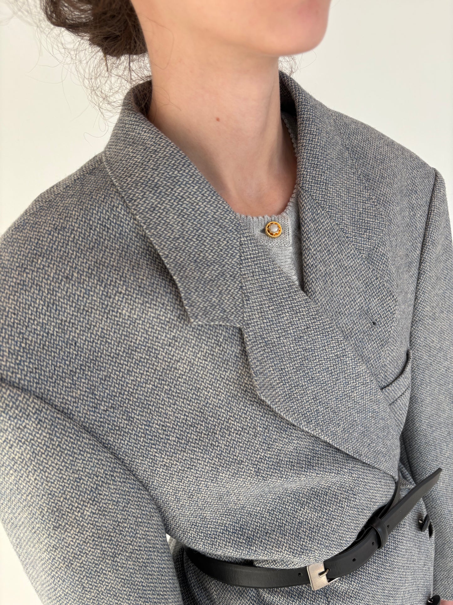 Sacou din tweed baby blue cu ivoire de lana plină pura certificată